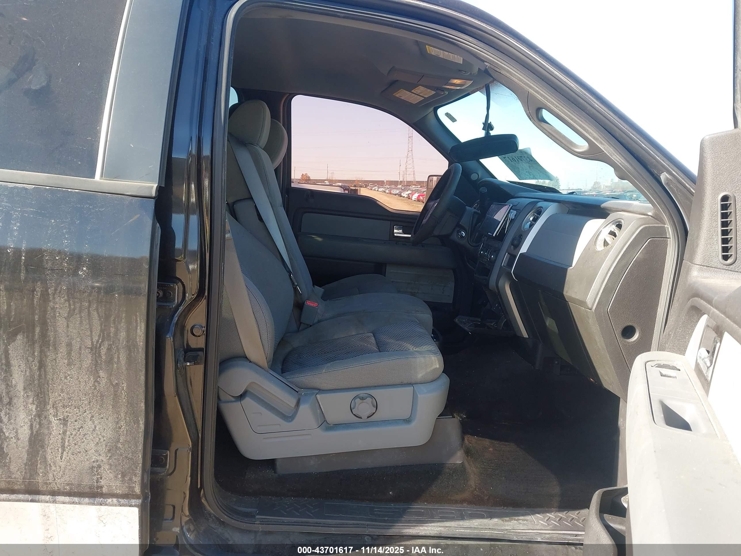 FORD F-150 image 5