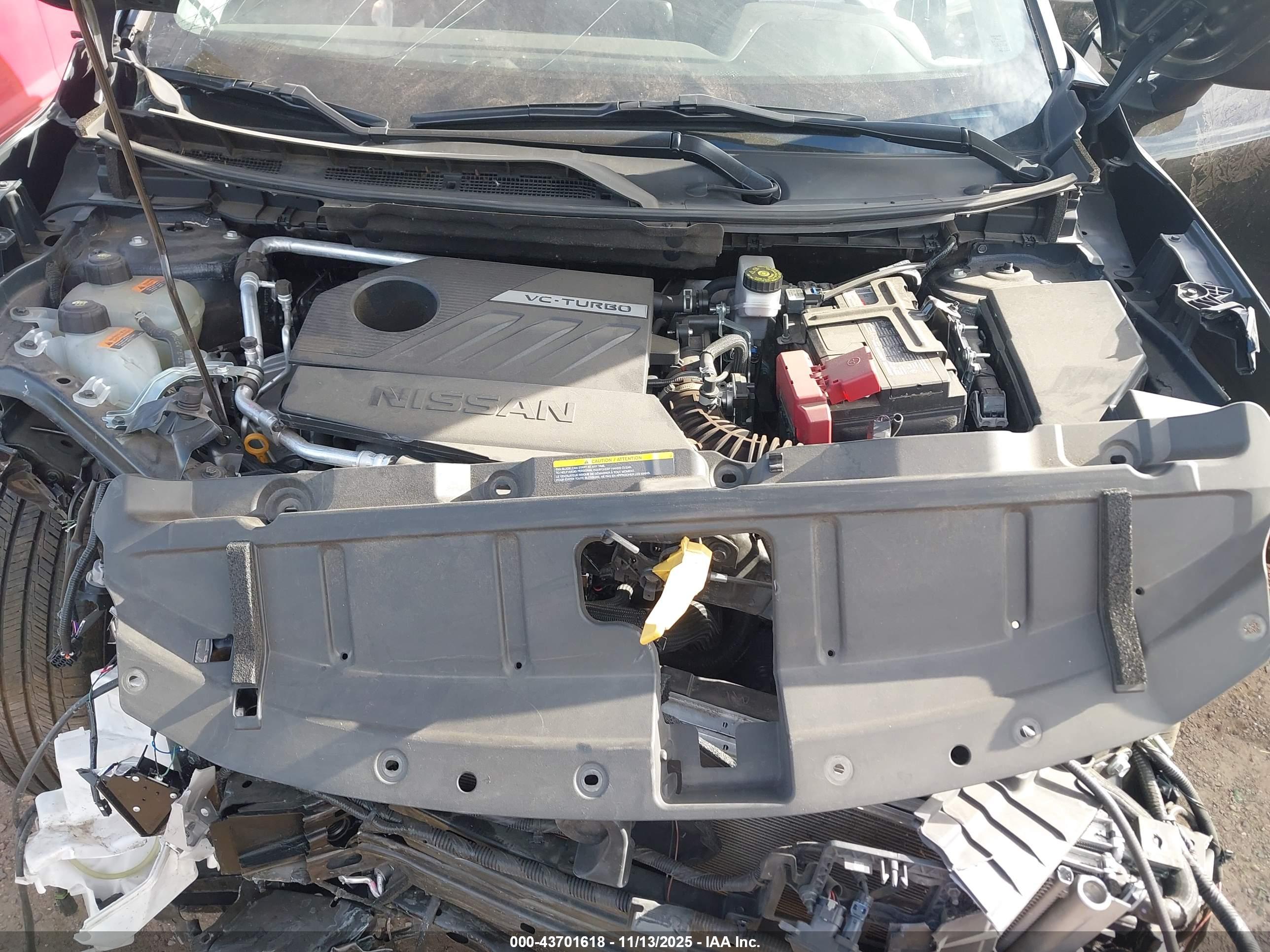 NISSAN ROGUE image 10