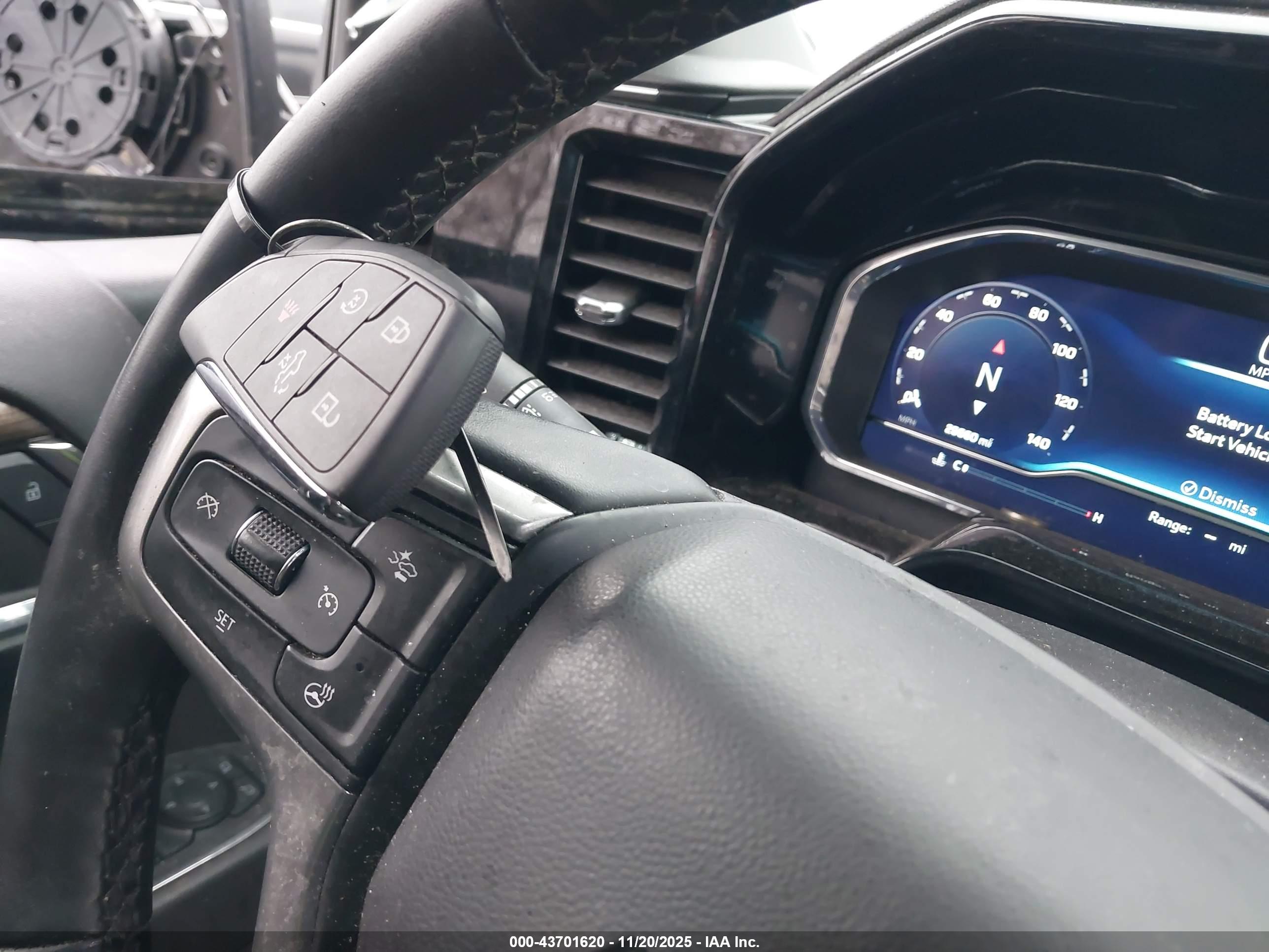 CHEVROLET SILVERADO image 11