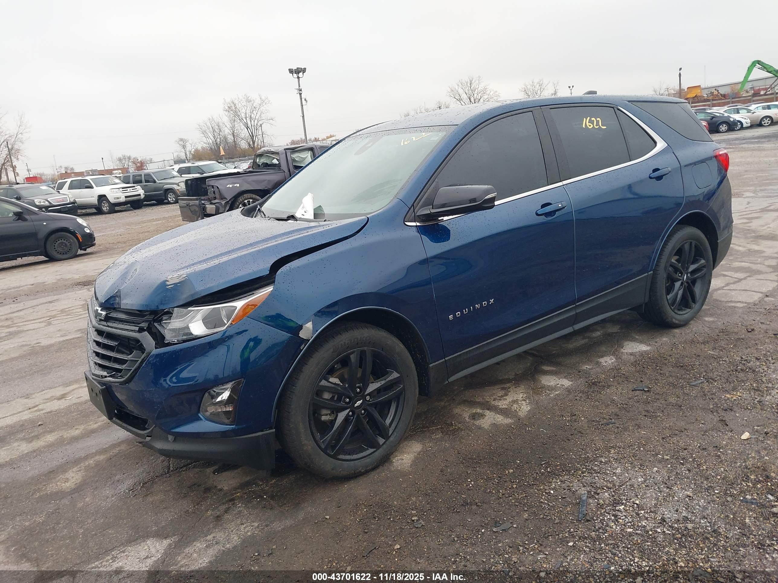 CHEVROLET EQUINOX image 2