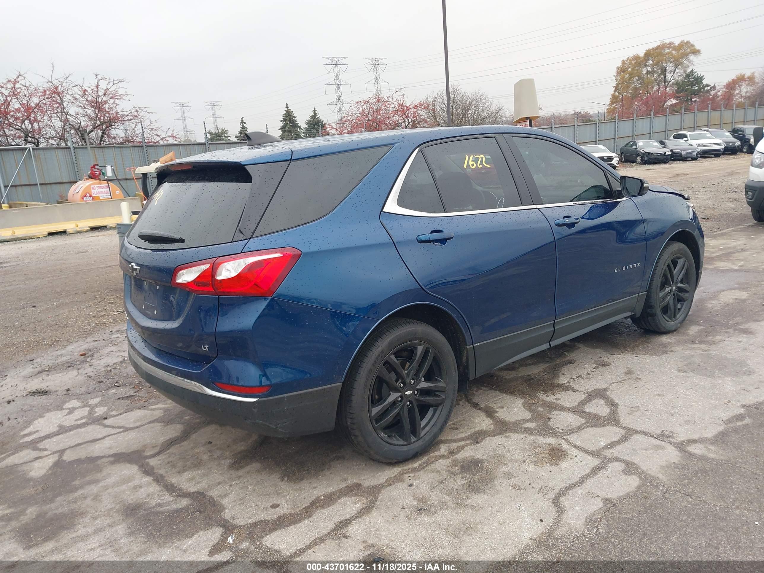 CHEVROLET EQUINOX image 4
