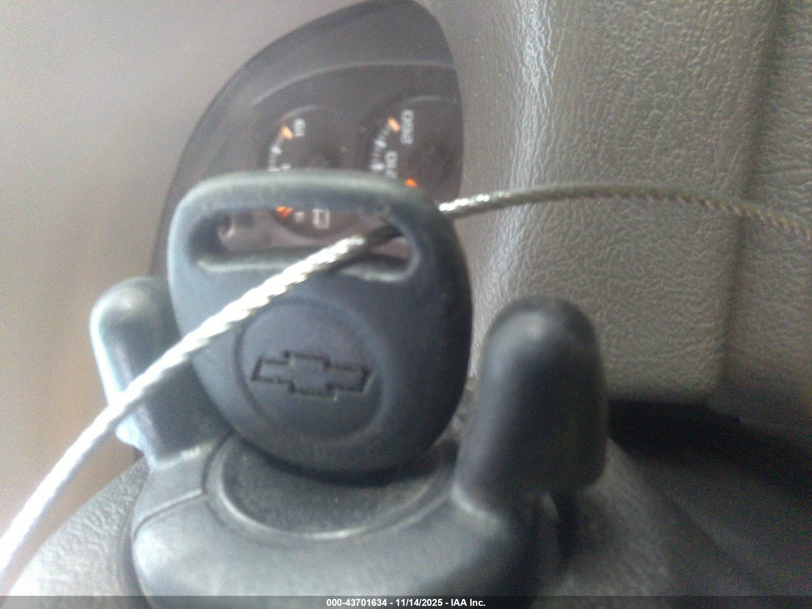 CHEVROLET TRAILBLAZER image 11
