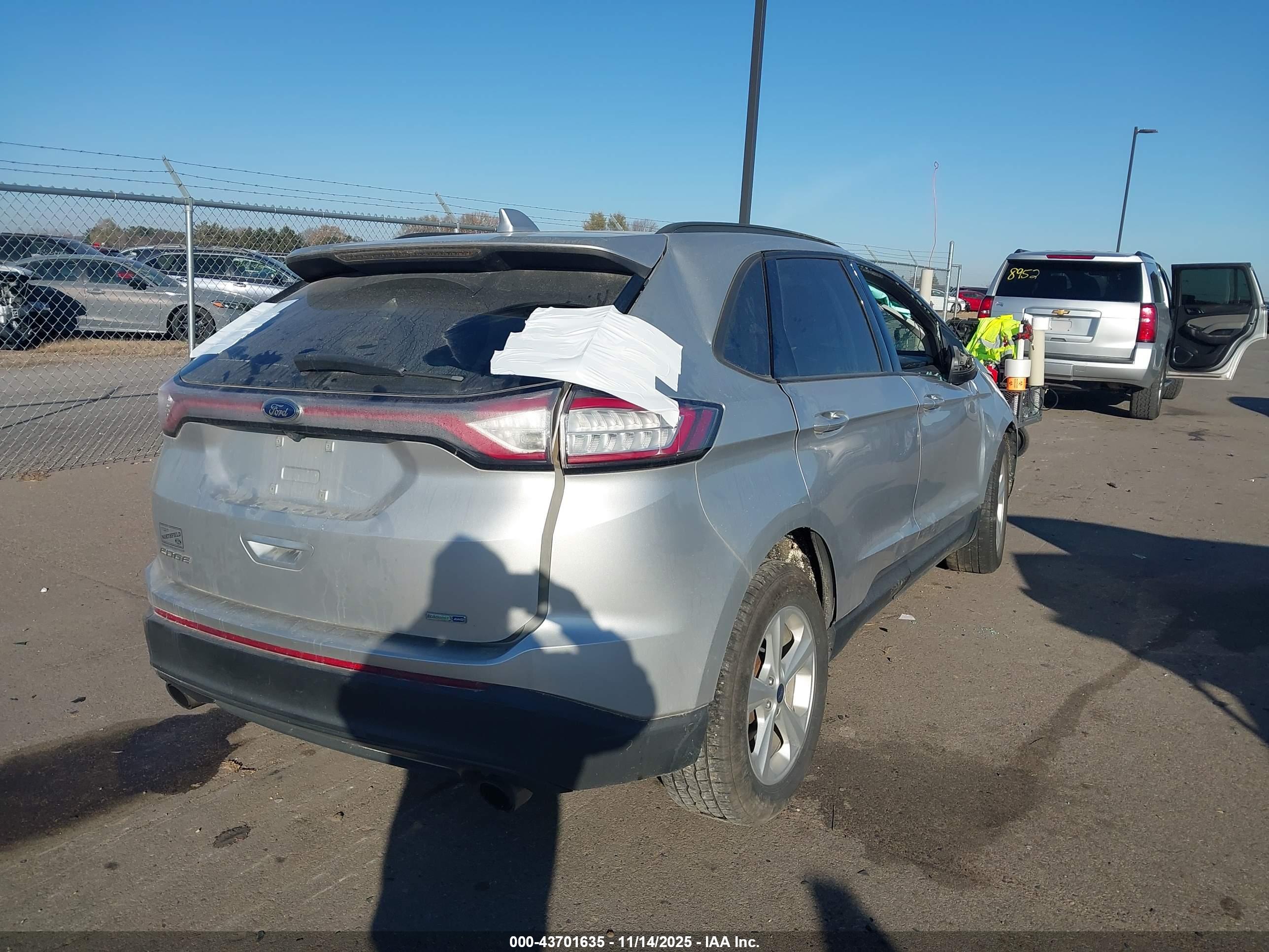 FORD EDGE image 4