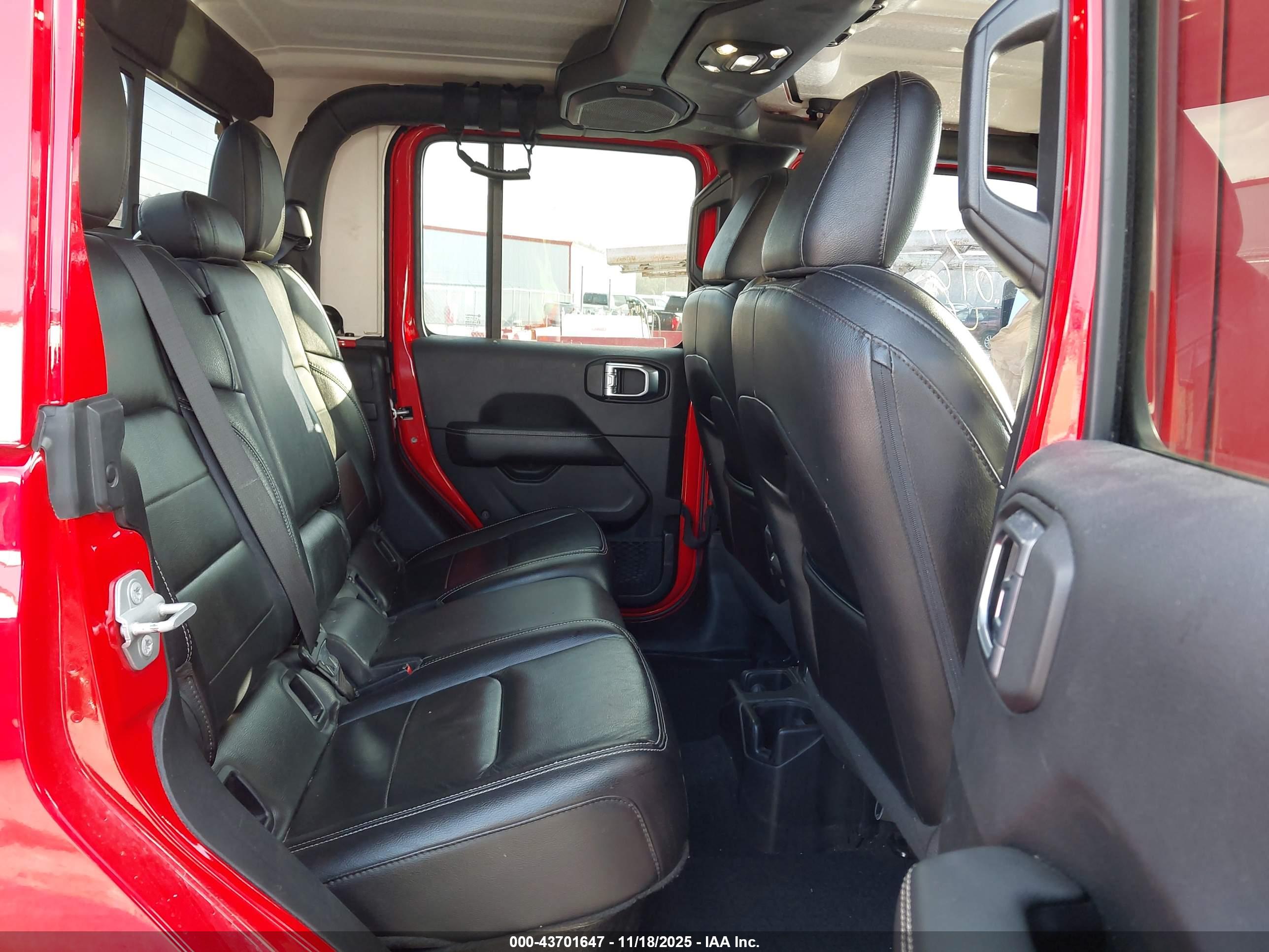 JEEP GLADIATOR image 8