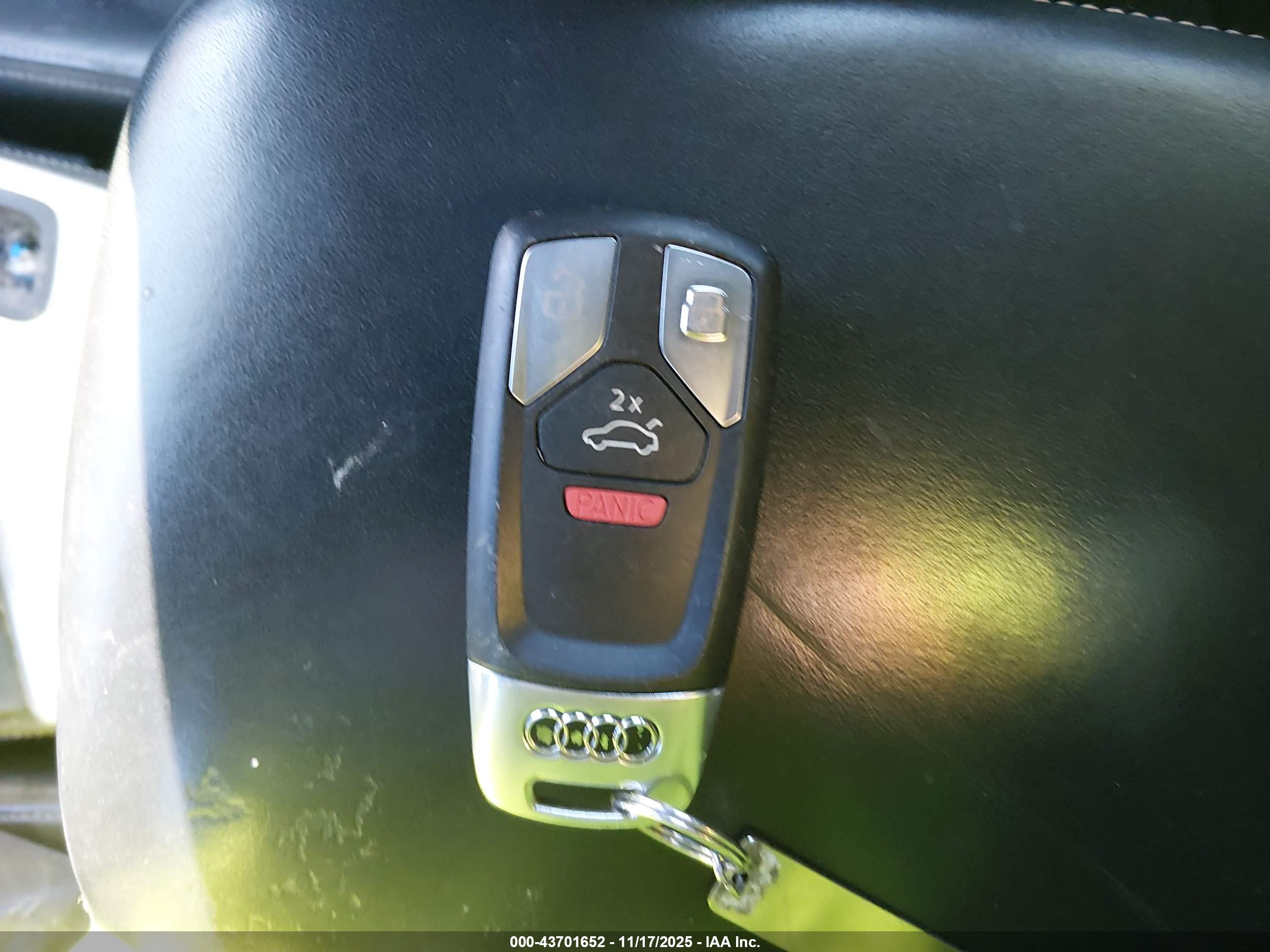 AUDI S5 image 11