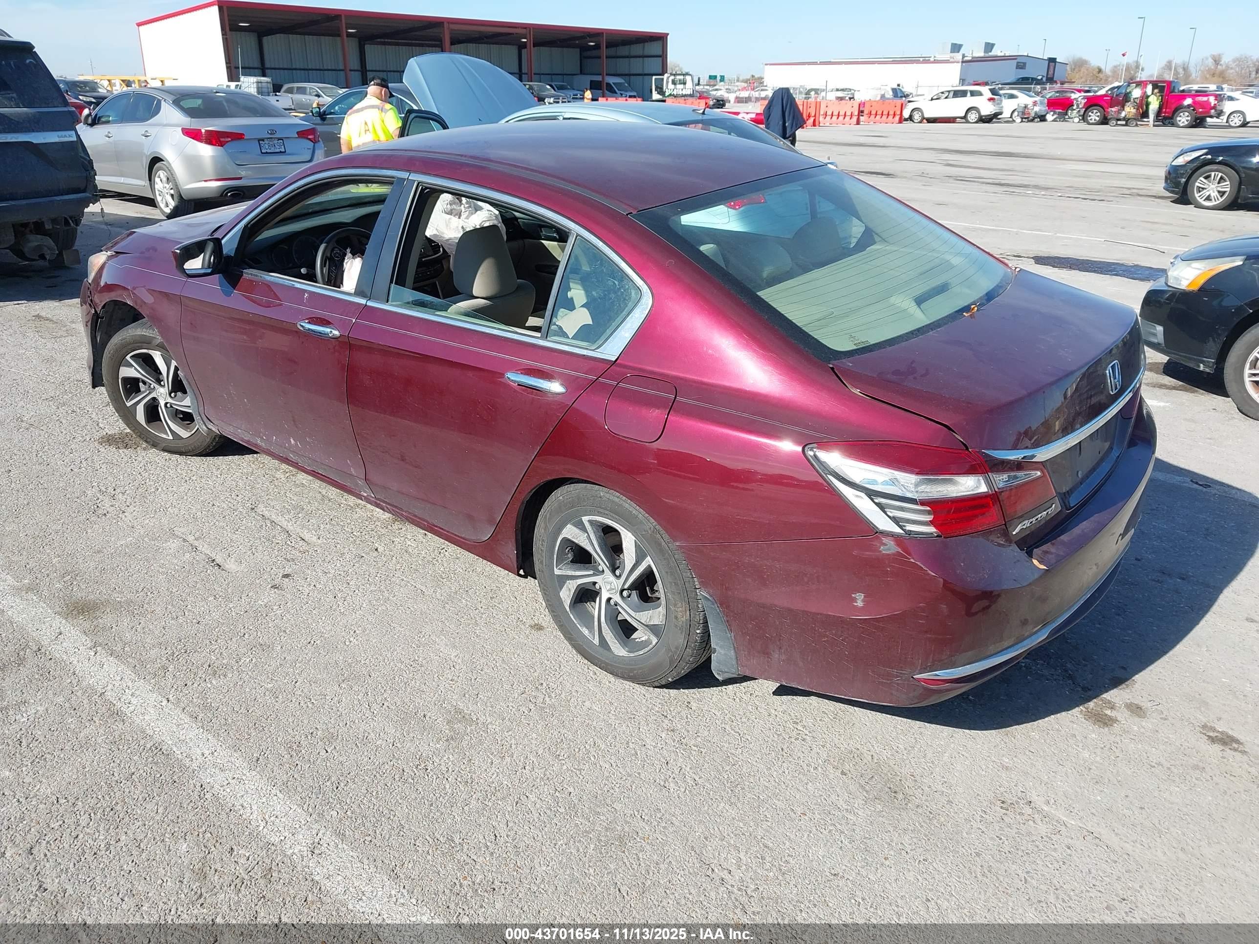 HONDA ACCORD image 3