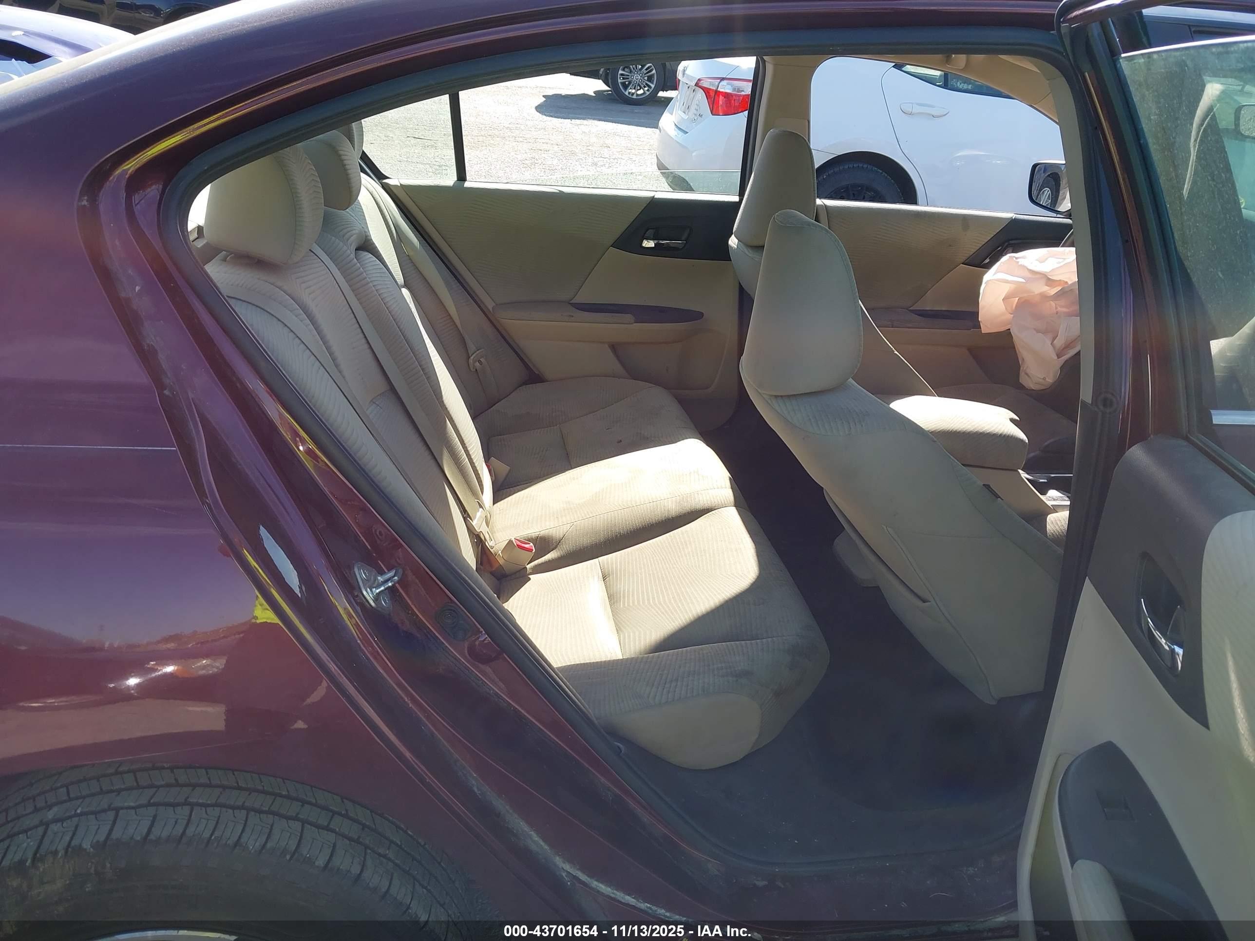 HONDA ACCORD image 8