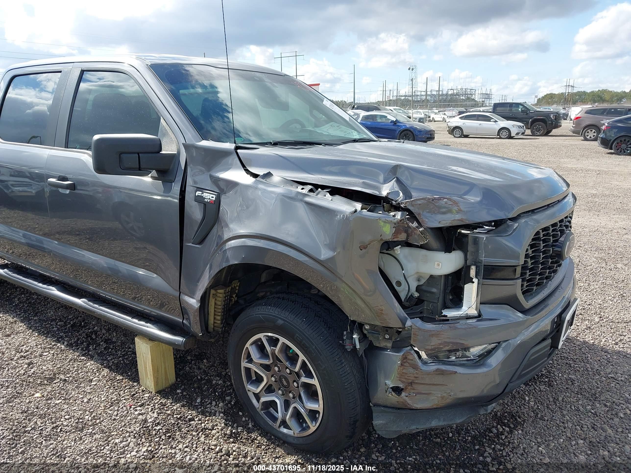 FORD F-150 image 6