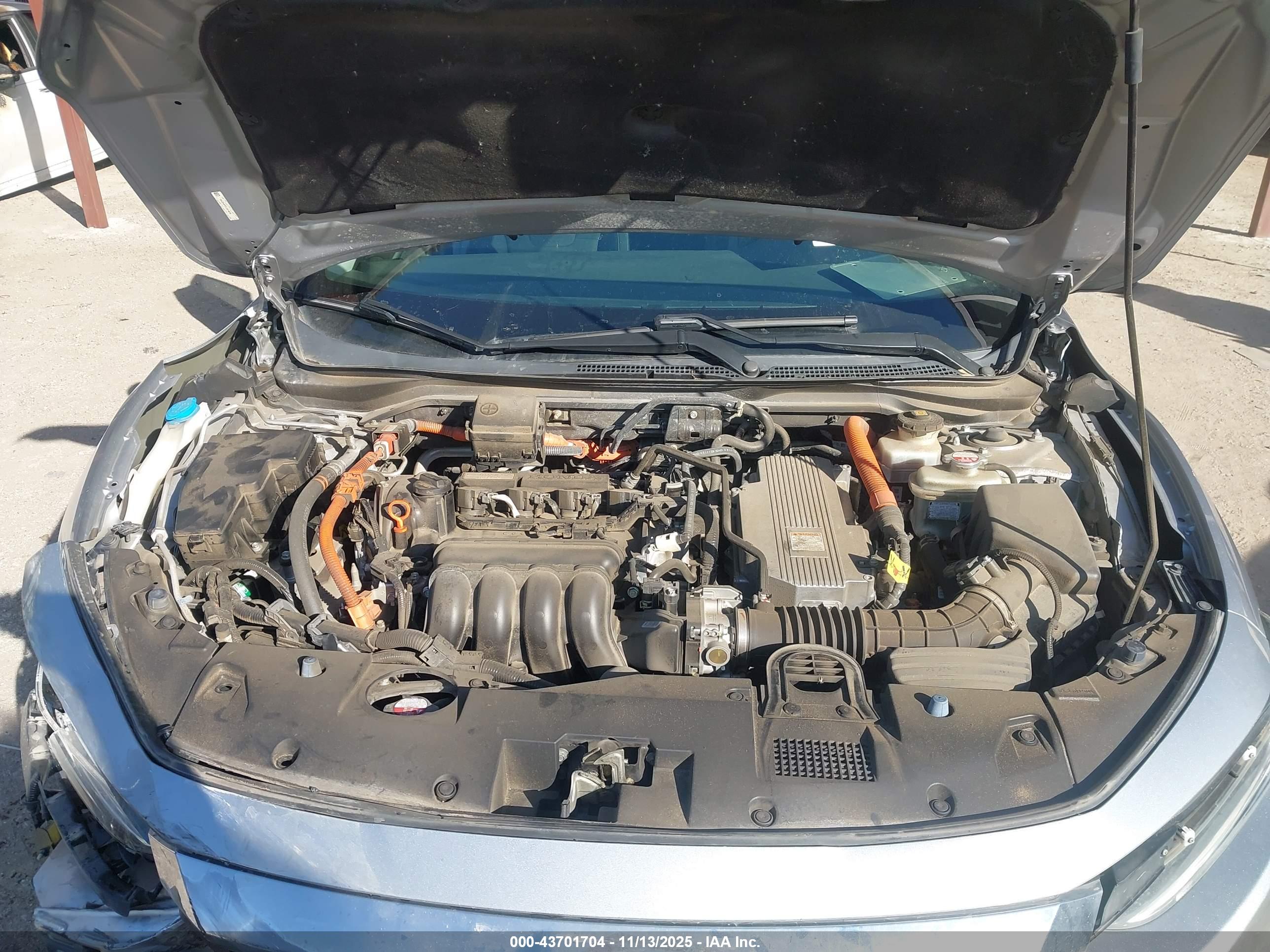 HONDA INSIGHT image 10