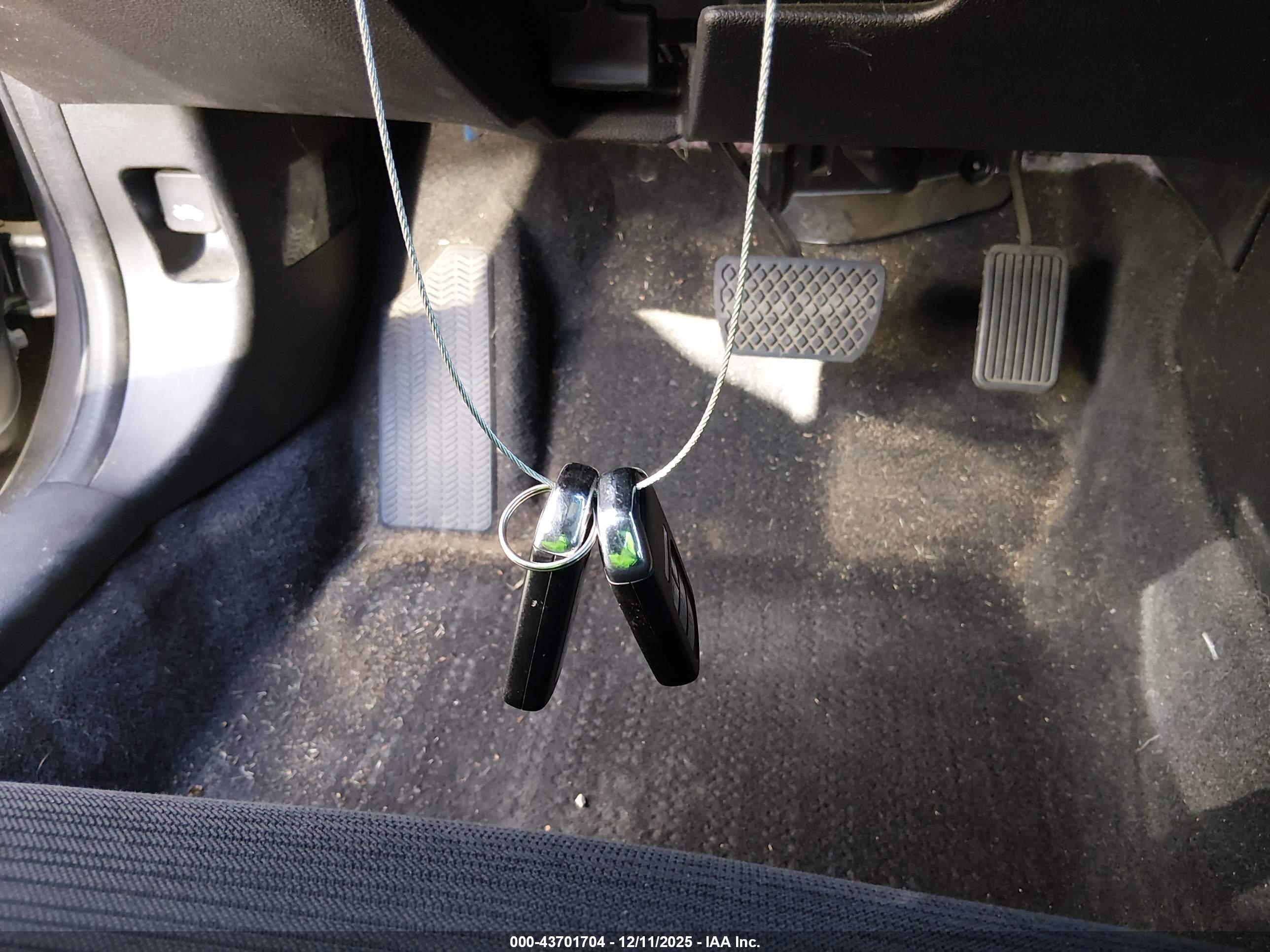 HONDA INSIGHT image 11