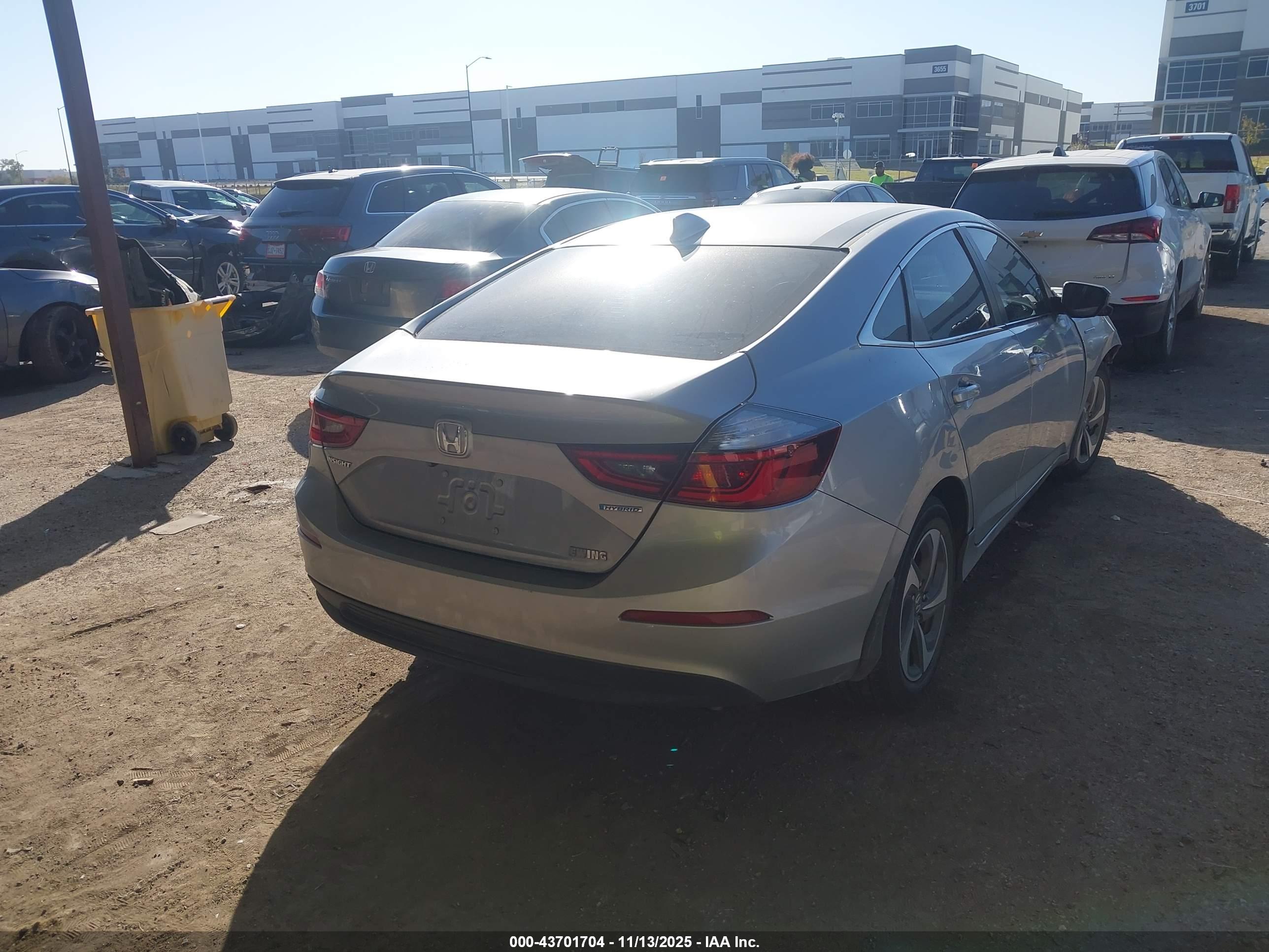 HONDA INSIGHT image 4
