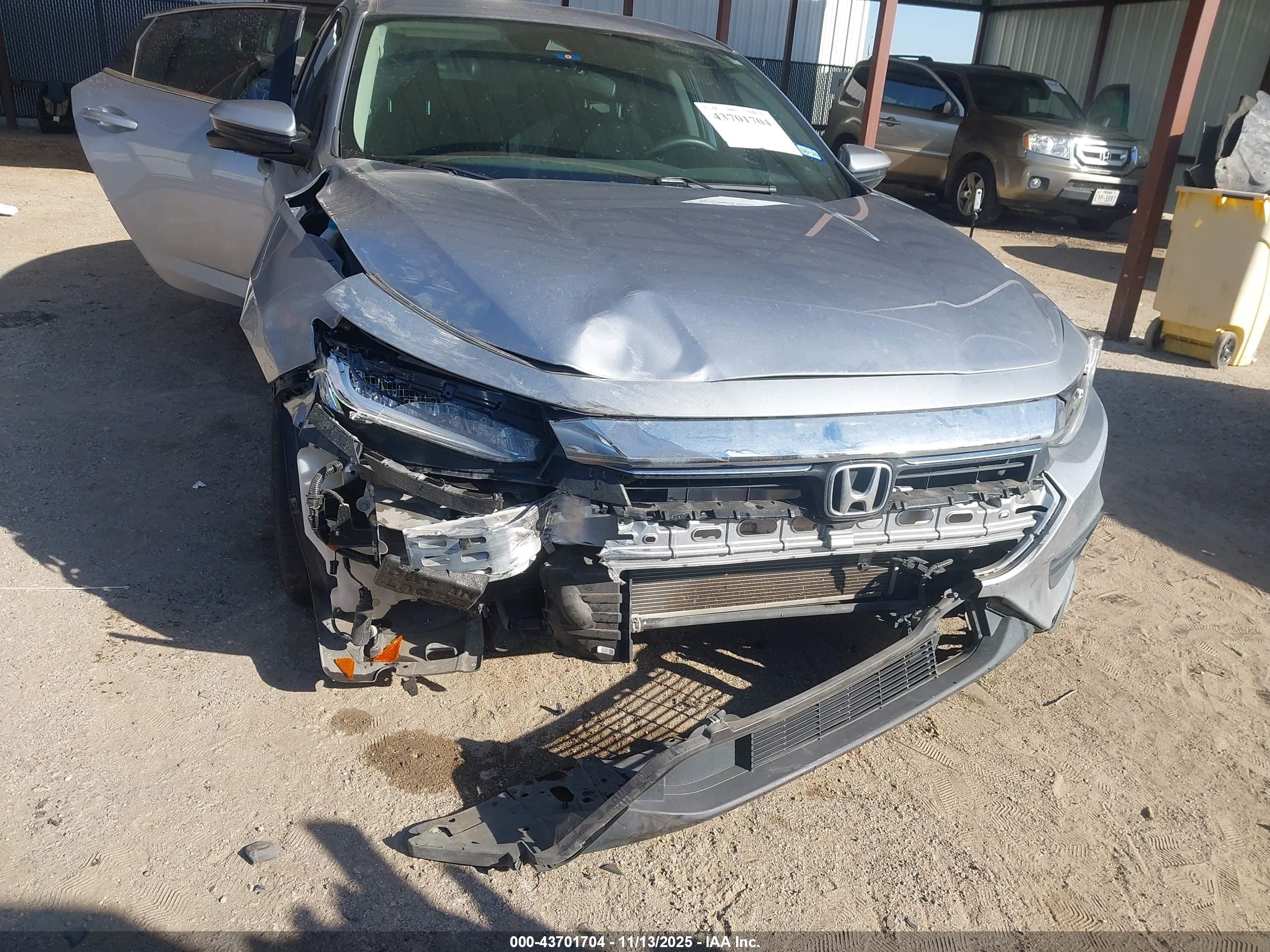 HONDA INSIGHT image 6