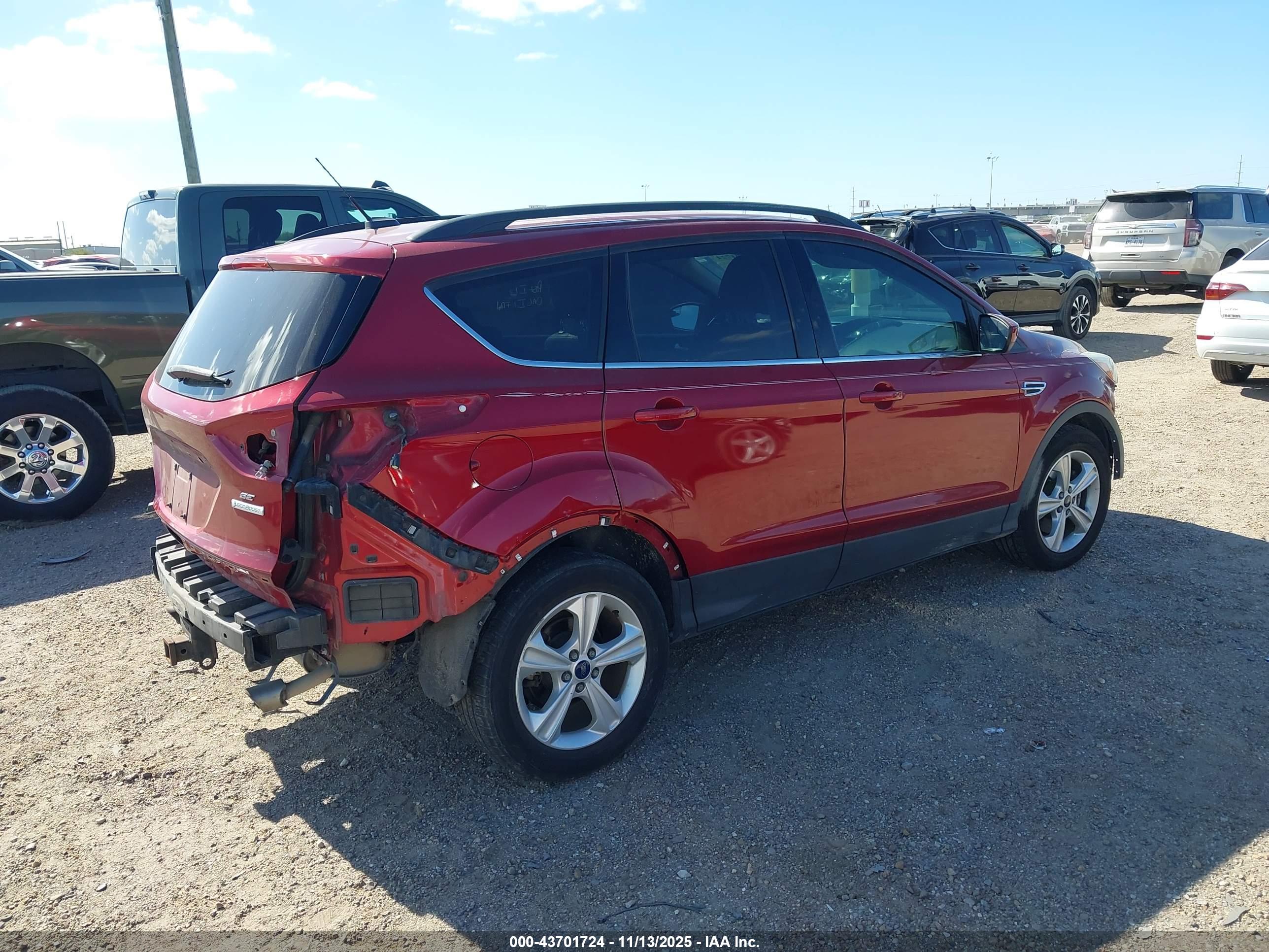 FORD ESCAPE image 4
