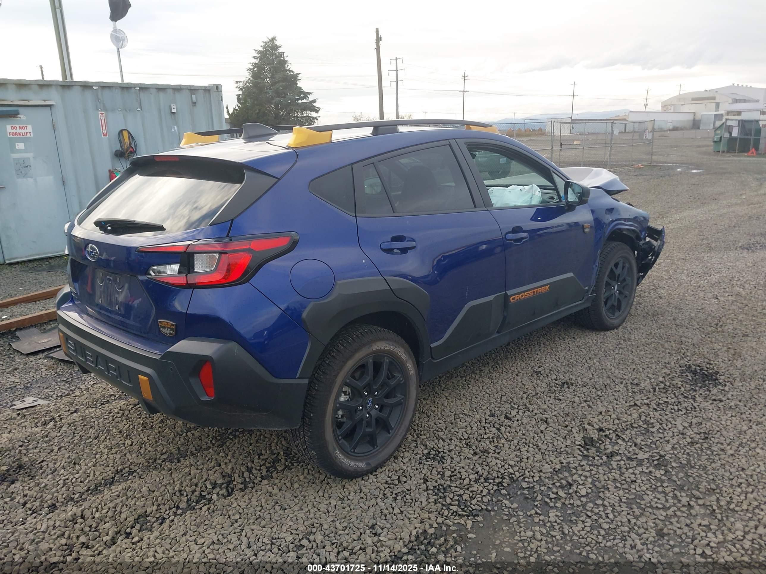 SUBARU CROSSTREK image 4