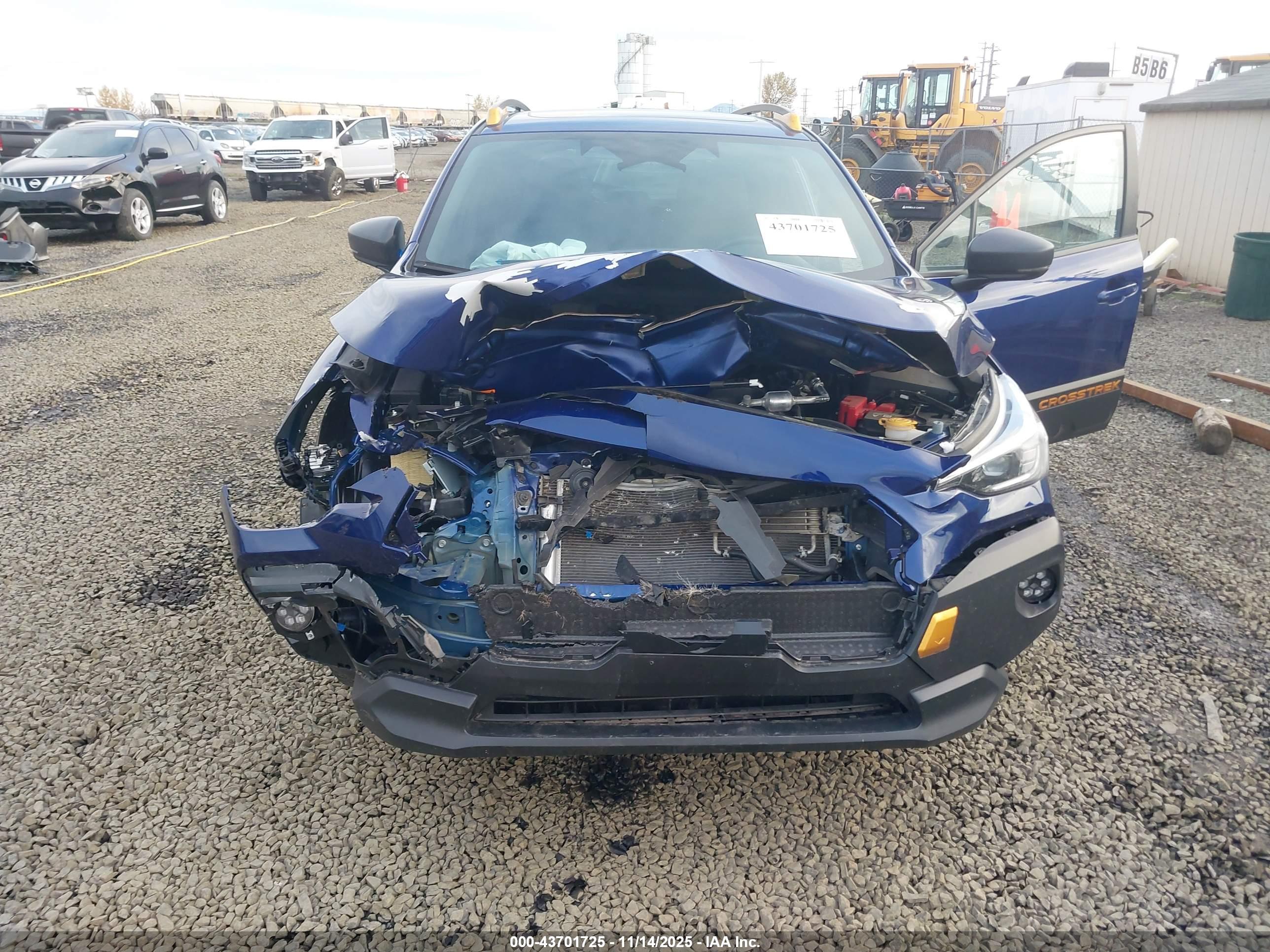 SUBARU CROSSTREK image 6