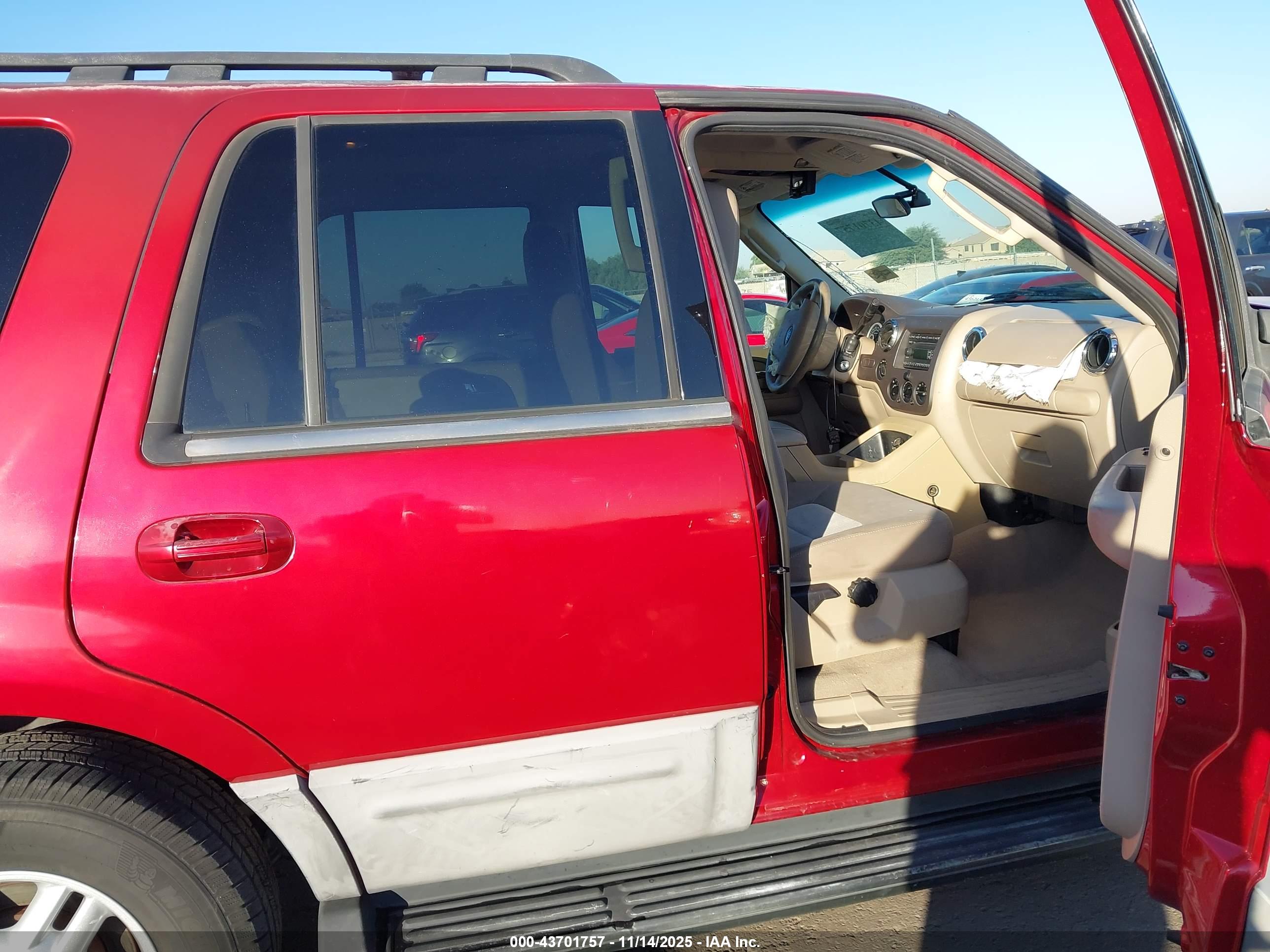 FORD EXPEDITION image 5