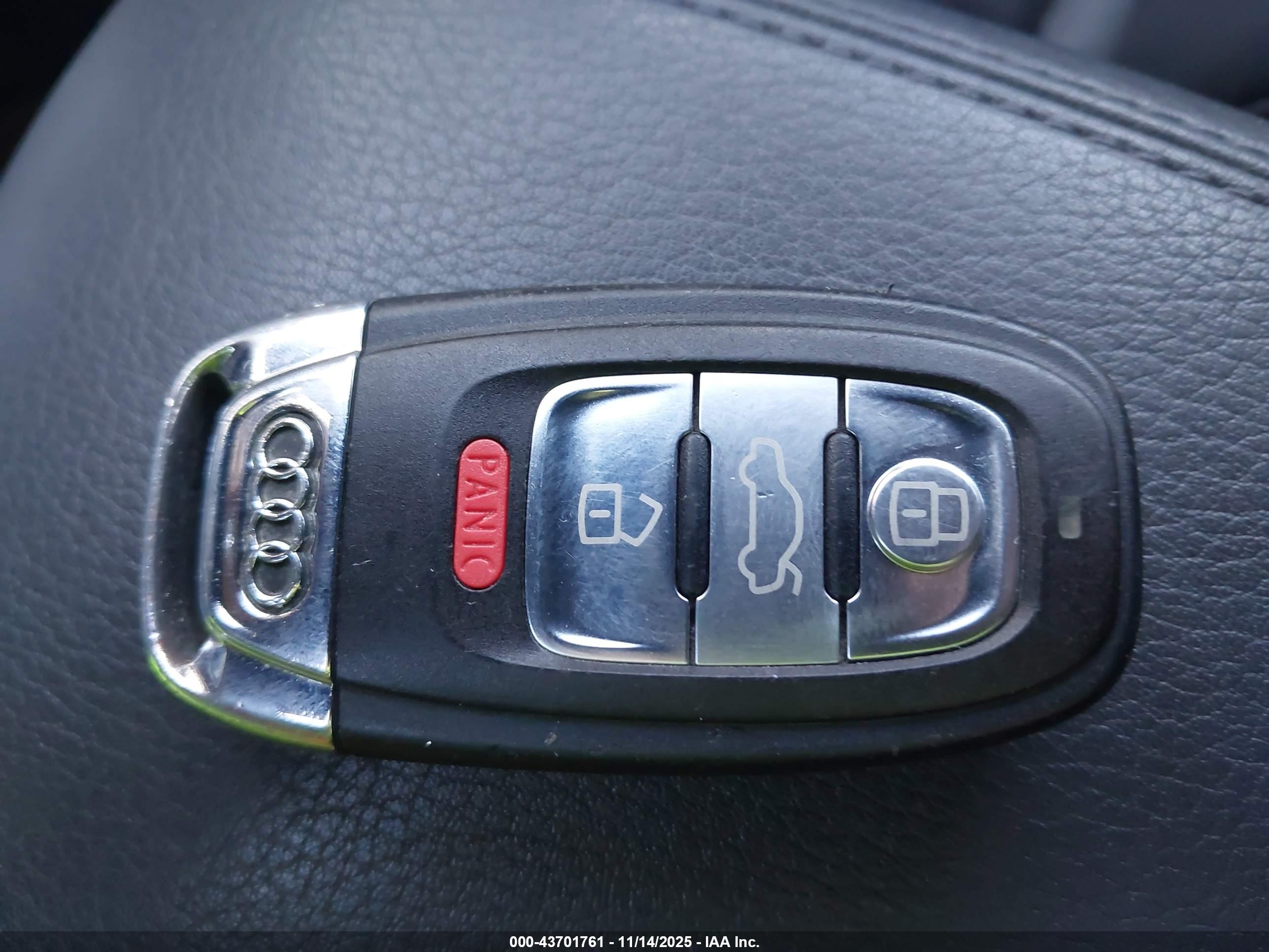 AUDI Q5 image 11