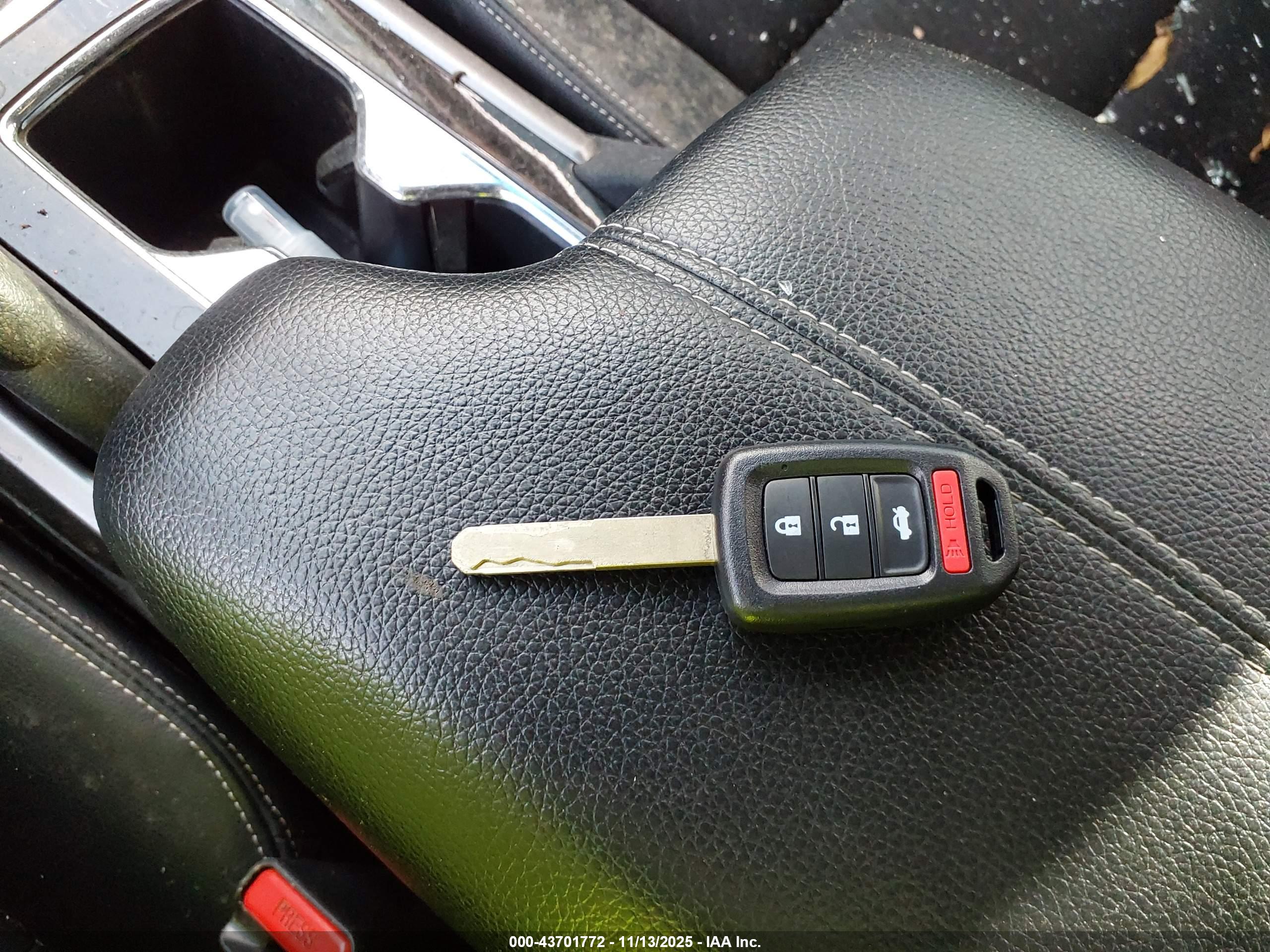 HONDA ACCORD image 11