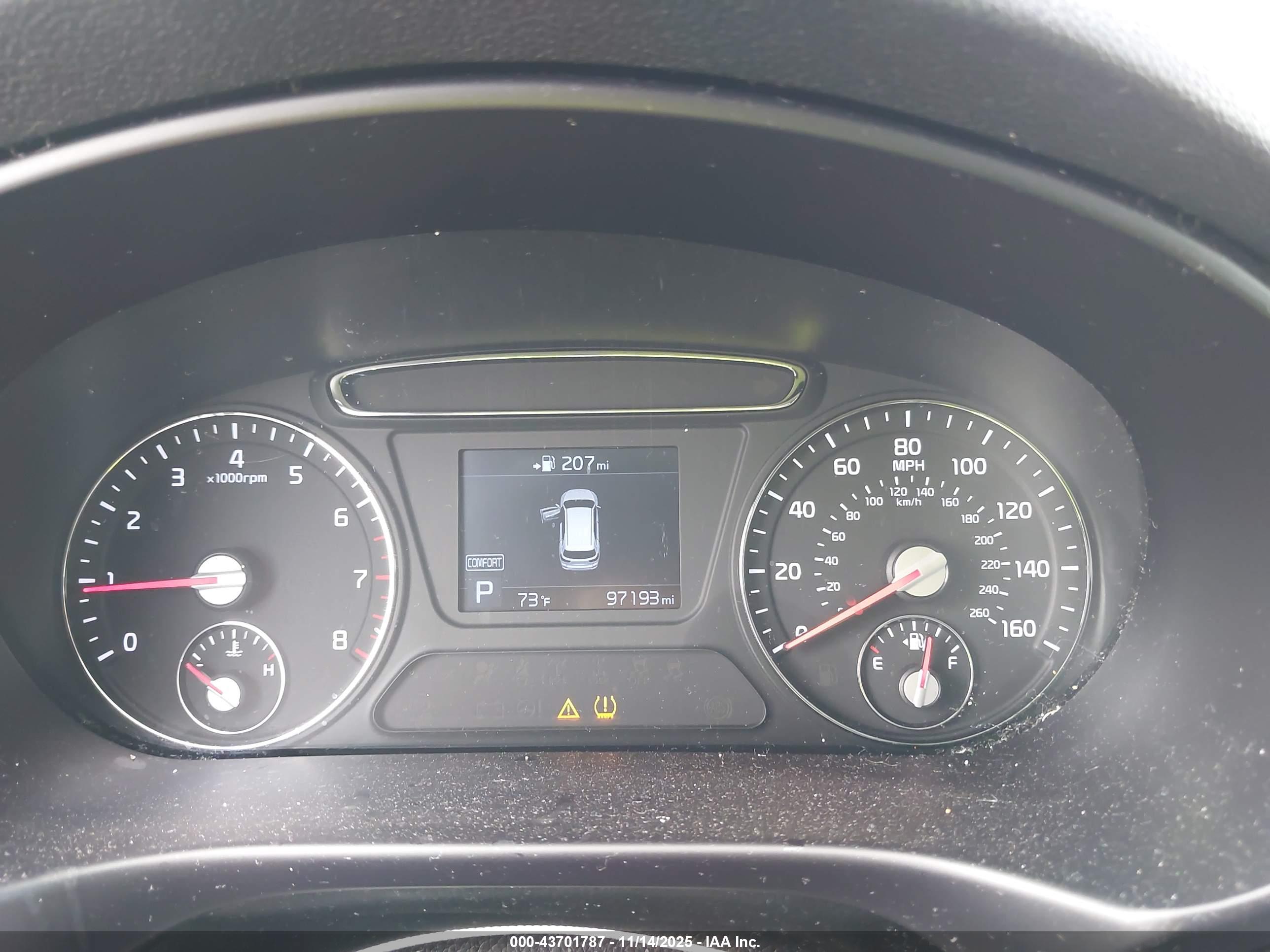 KIA SORENTO image 7