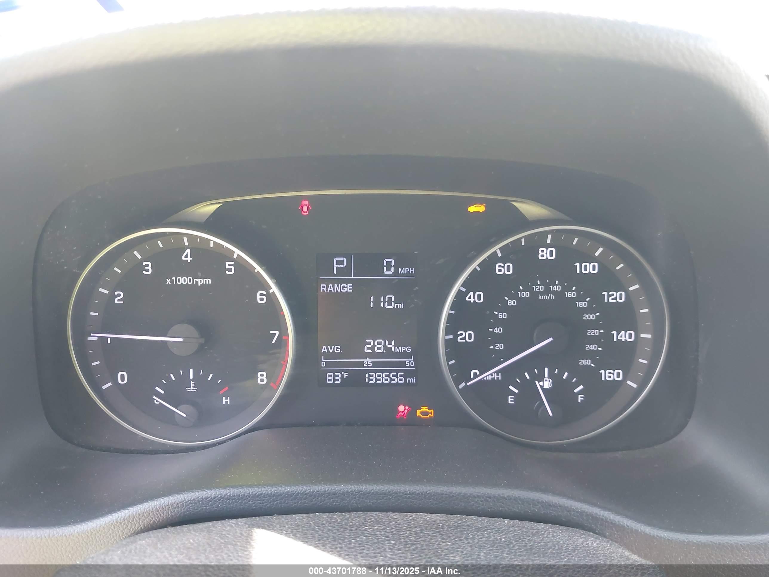 HYUNDAI ELANTRA image 7