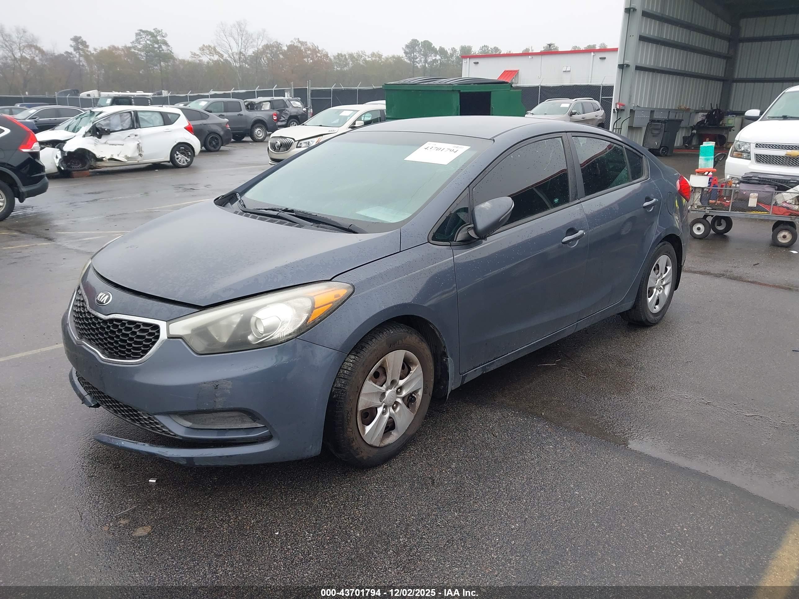 KIA FORTE image 2
