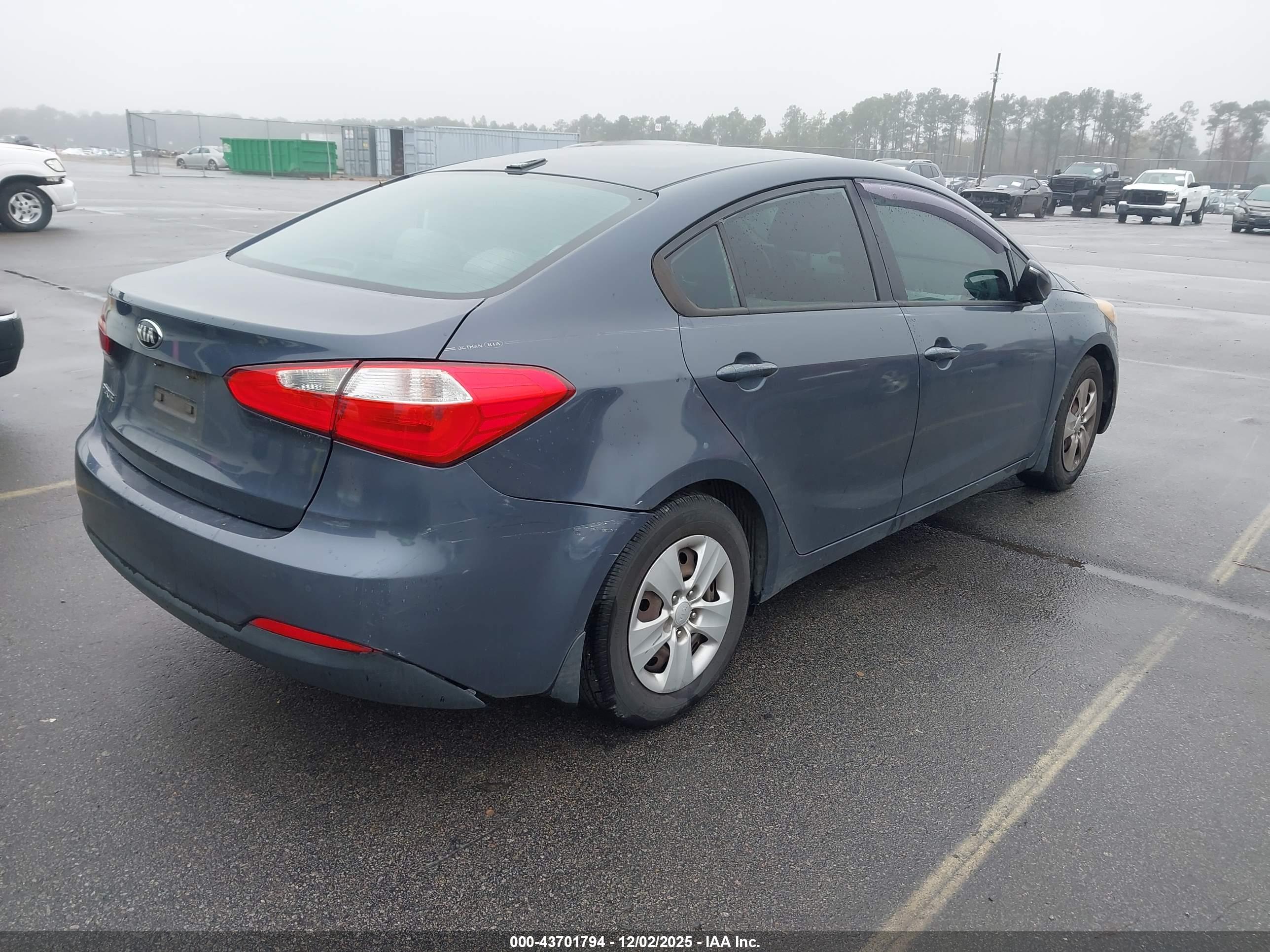 KIA FORTE image 4