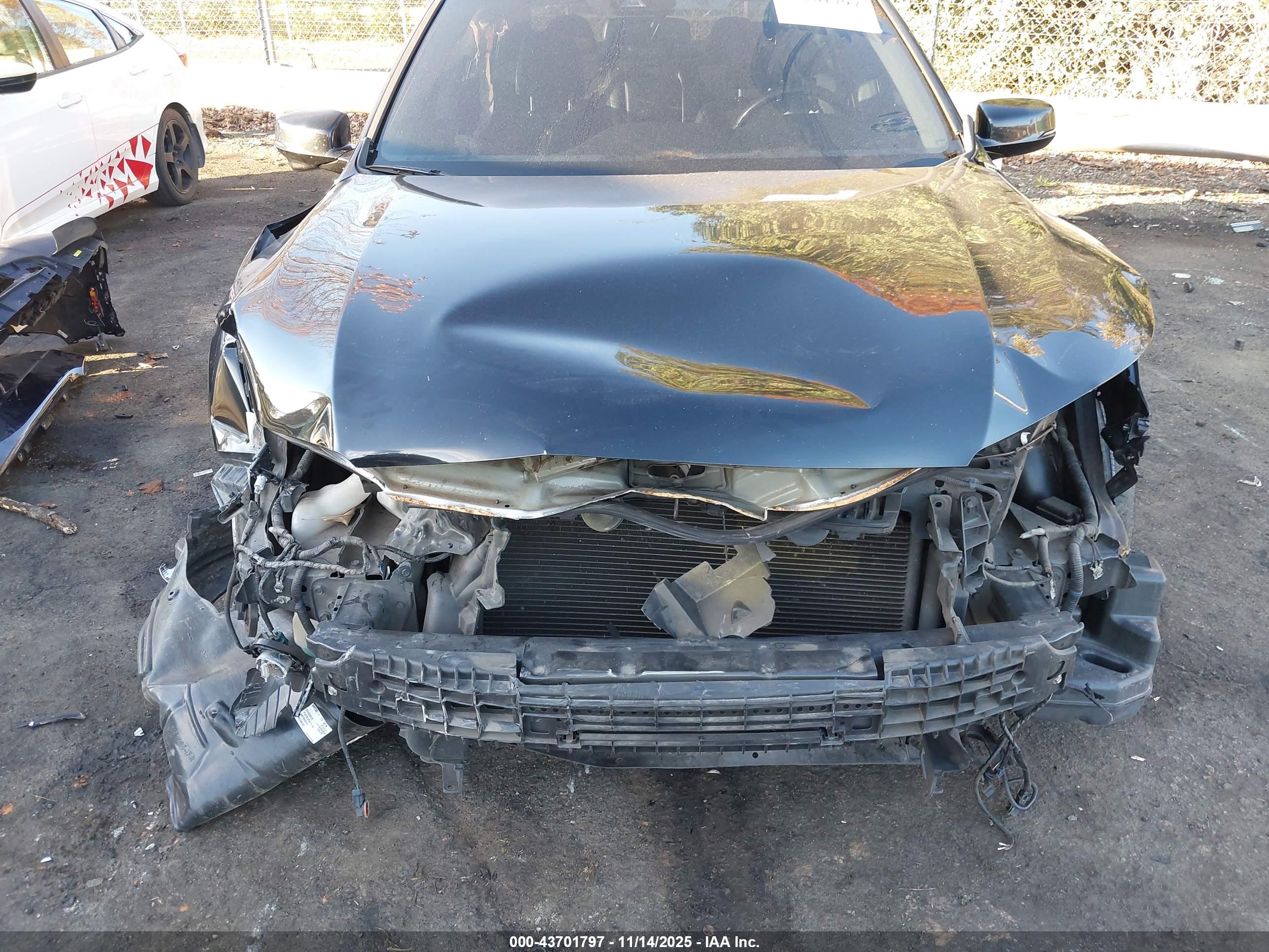 HONDA ACCORD image 6