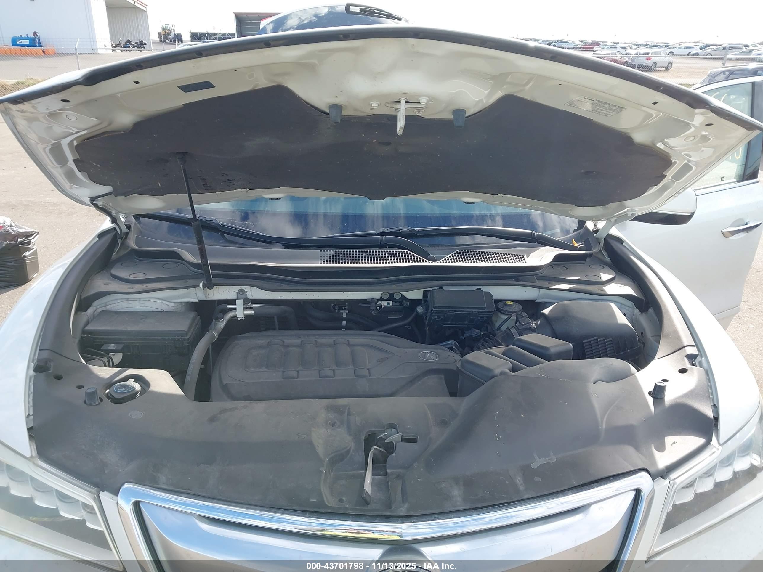 ACURA MDX image 10