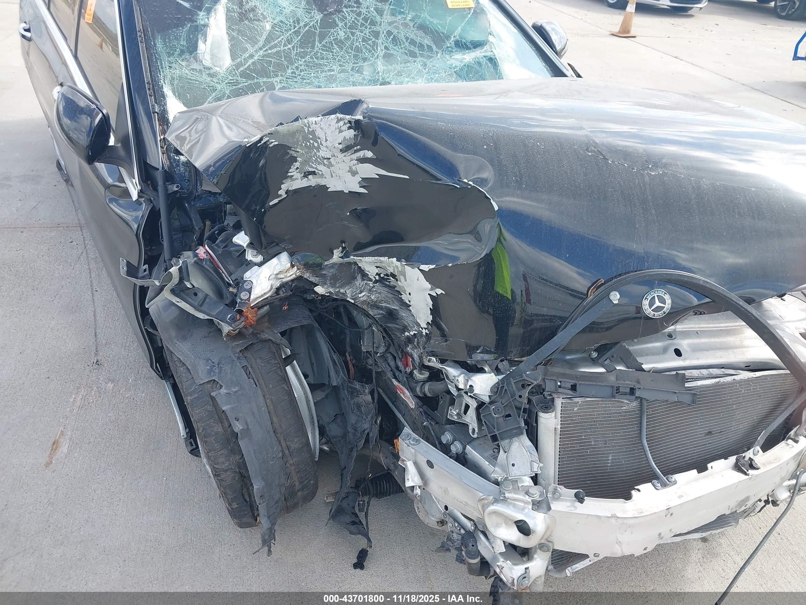 MERCEDES-BENZ C image 6