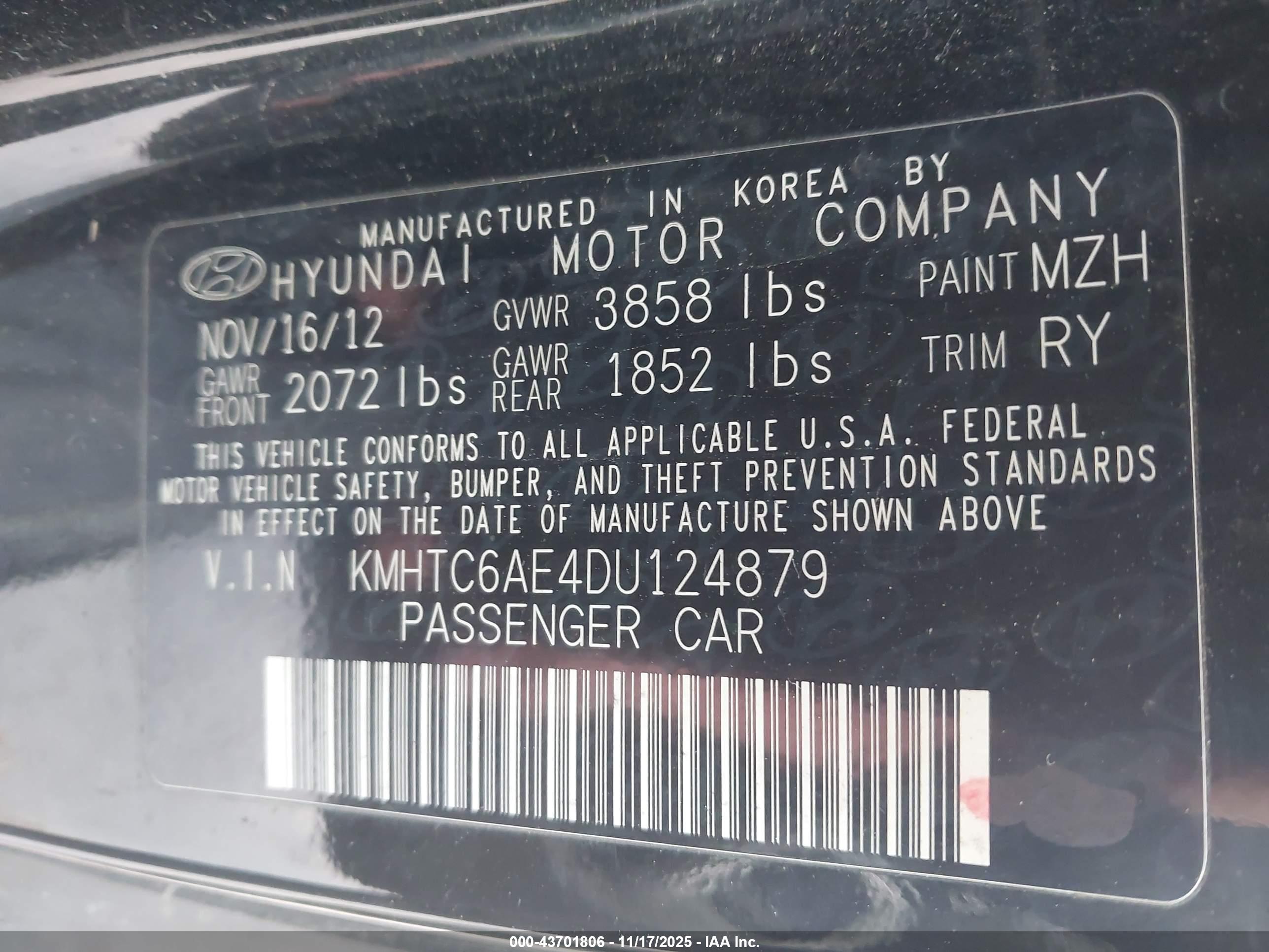 HYUNDAI VELOSTER image 9