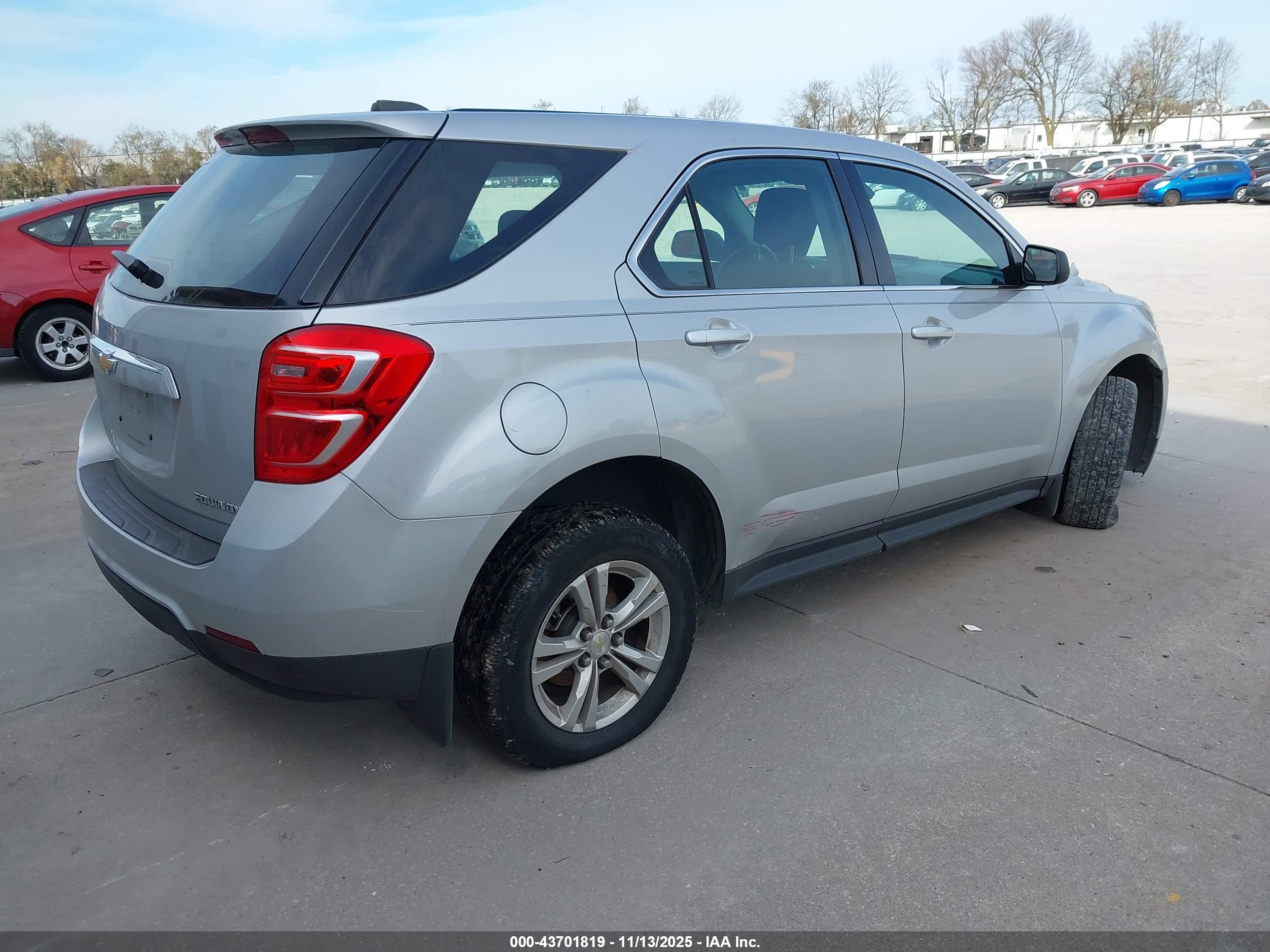 CHEVROLET EQUINOX image 4