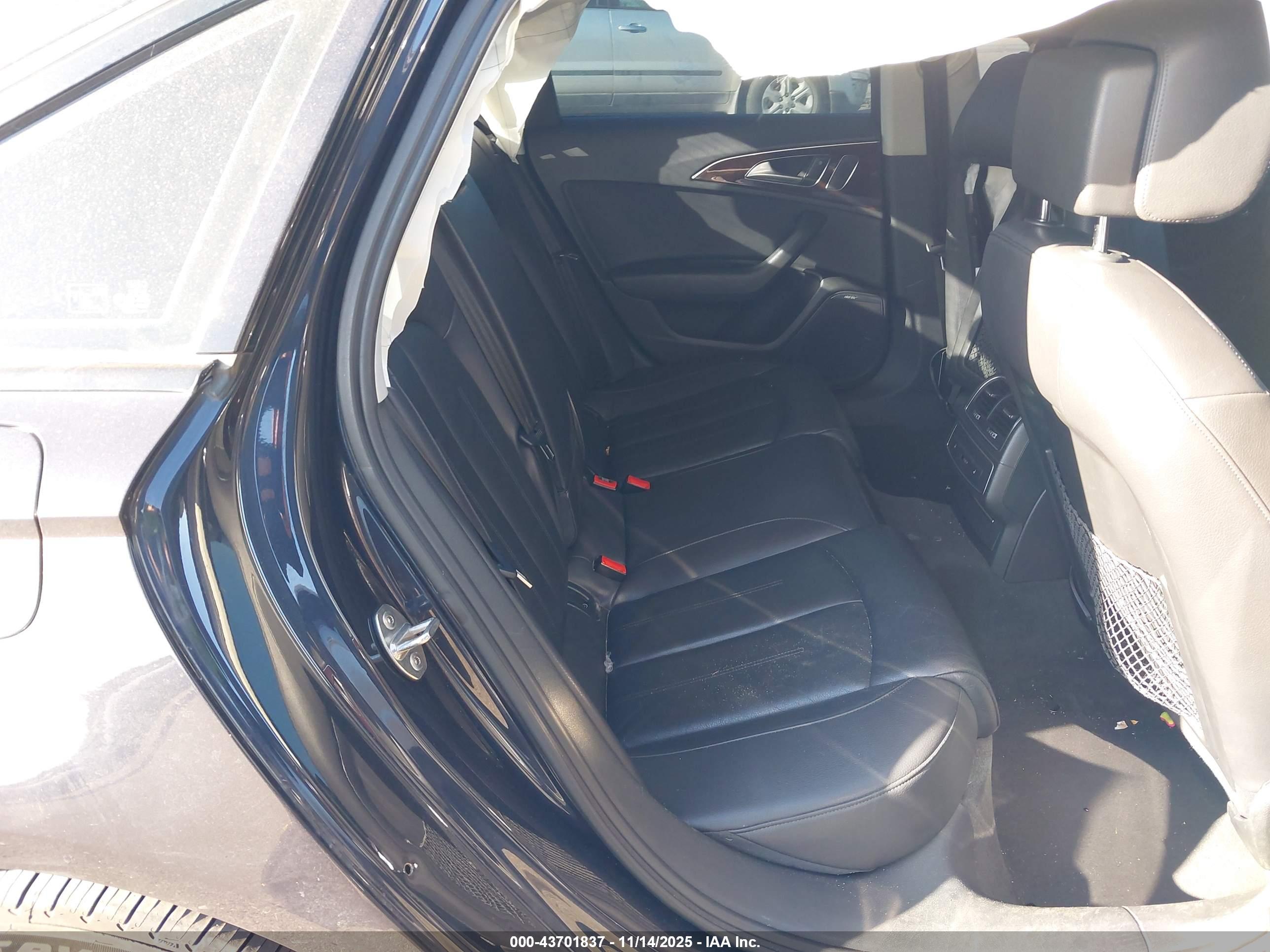 AUDI A6 image 8