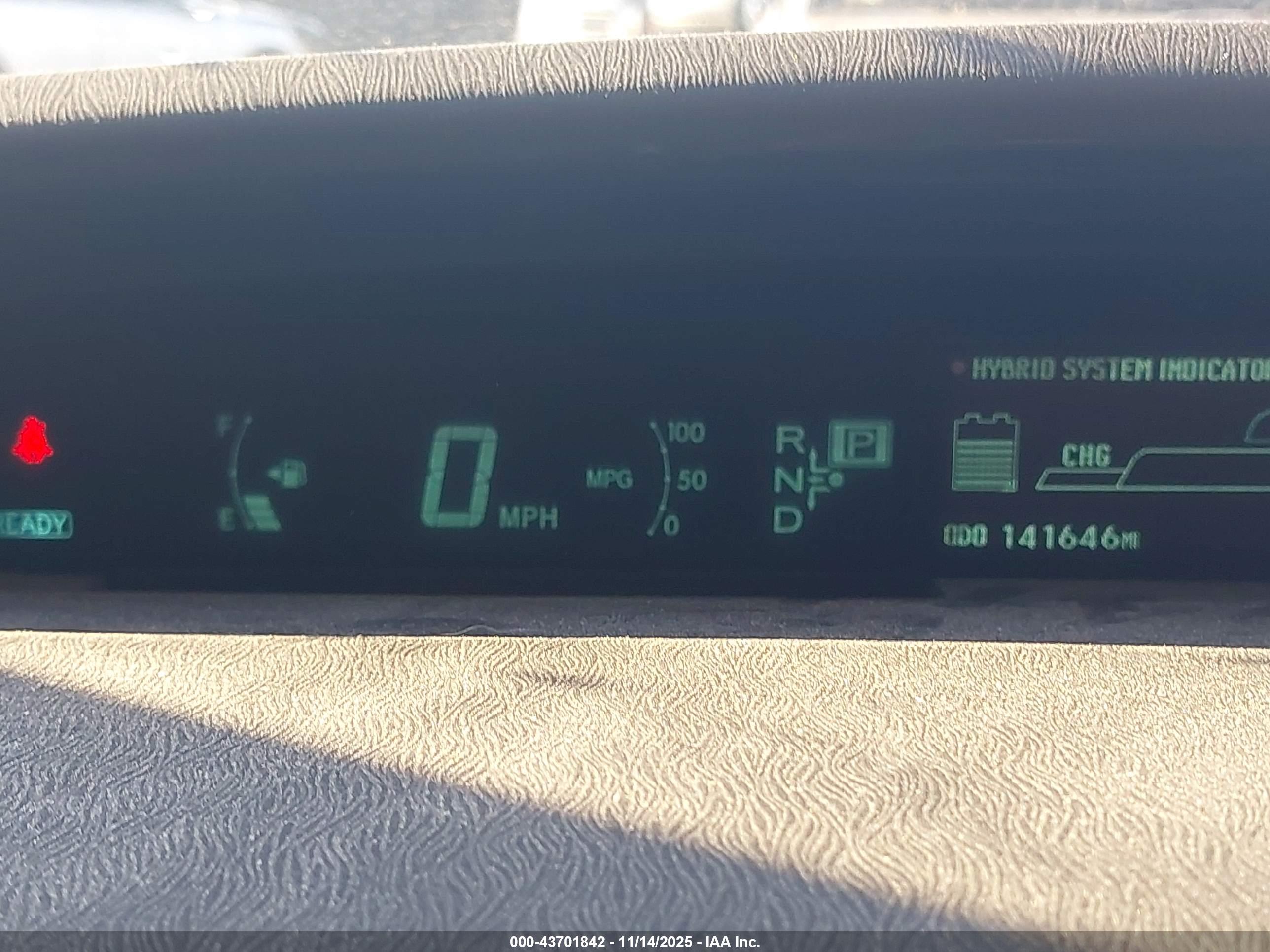 TOYOTA PRIUS image 7
