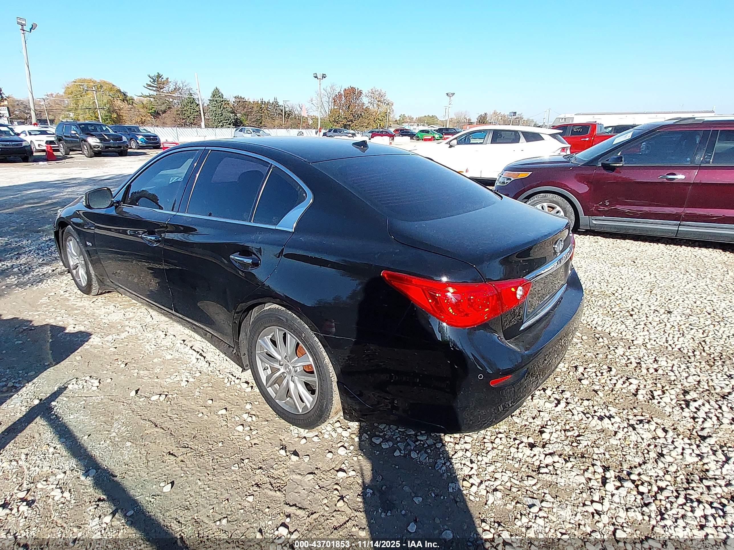 INFINITI Q50 image 3