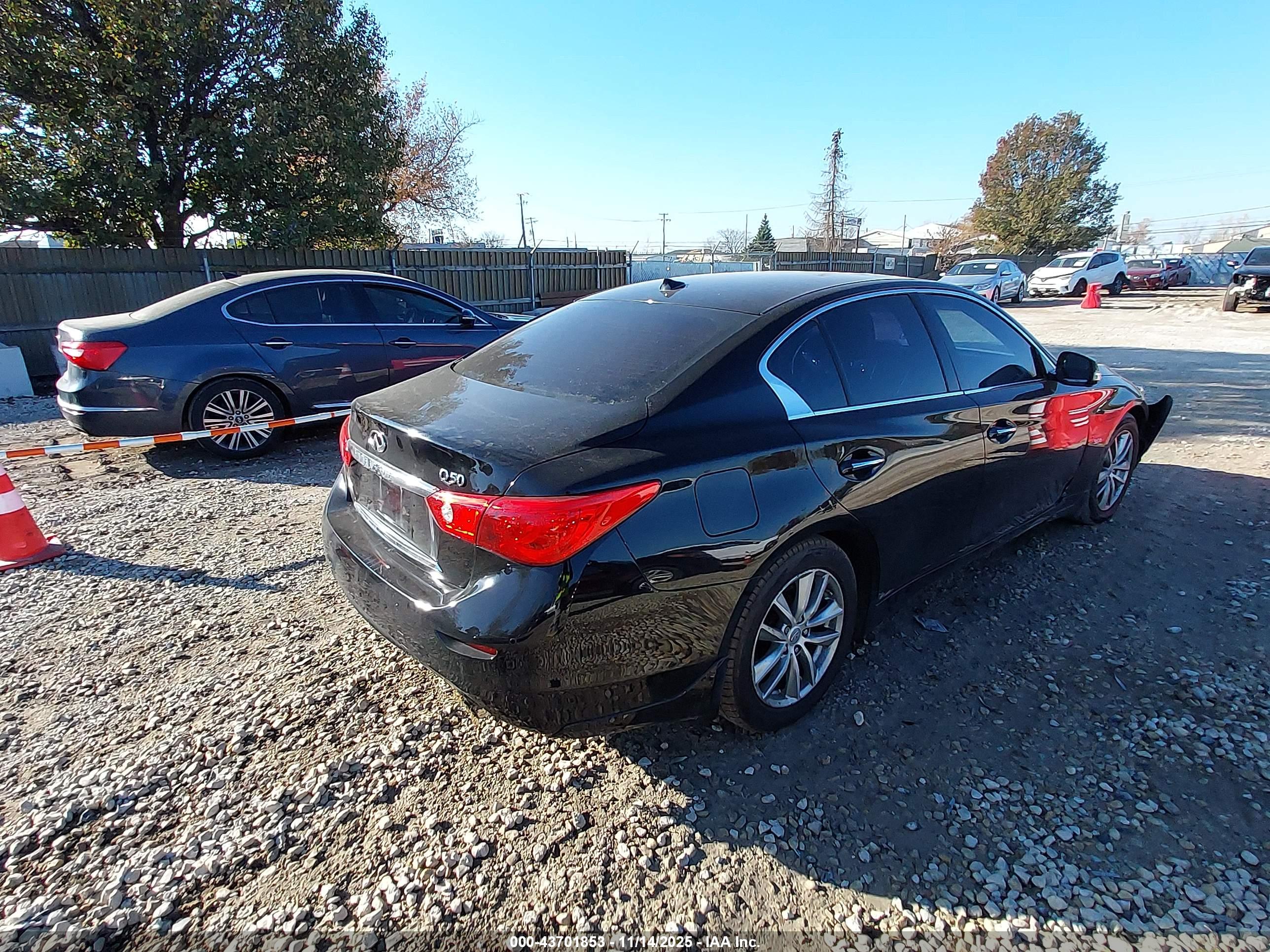 INFINITI Q50 image 4