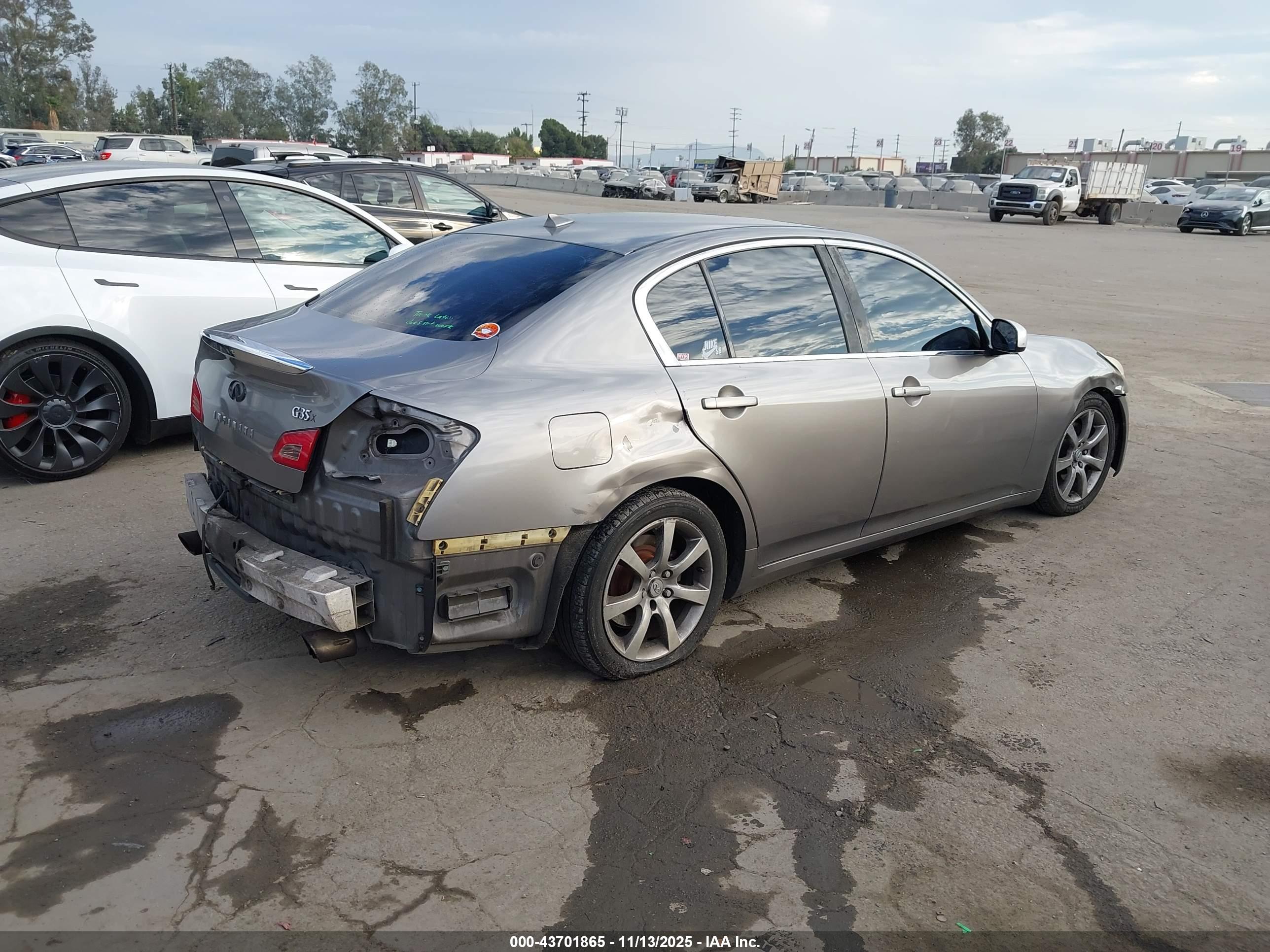 INFINITI G35X image 4