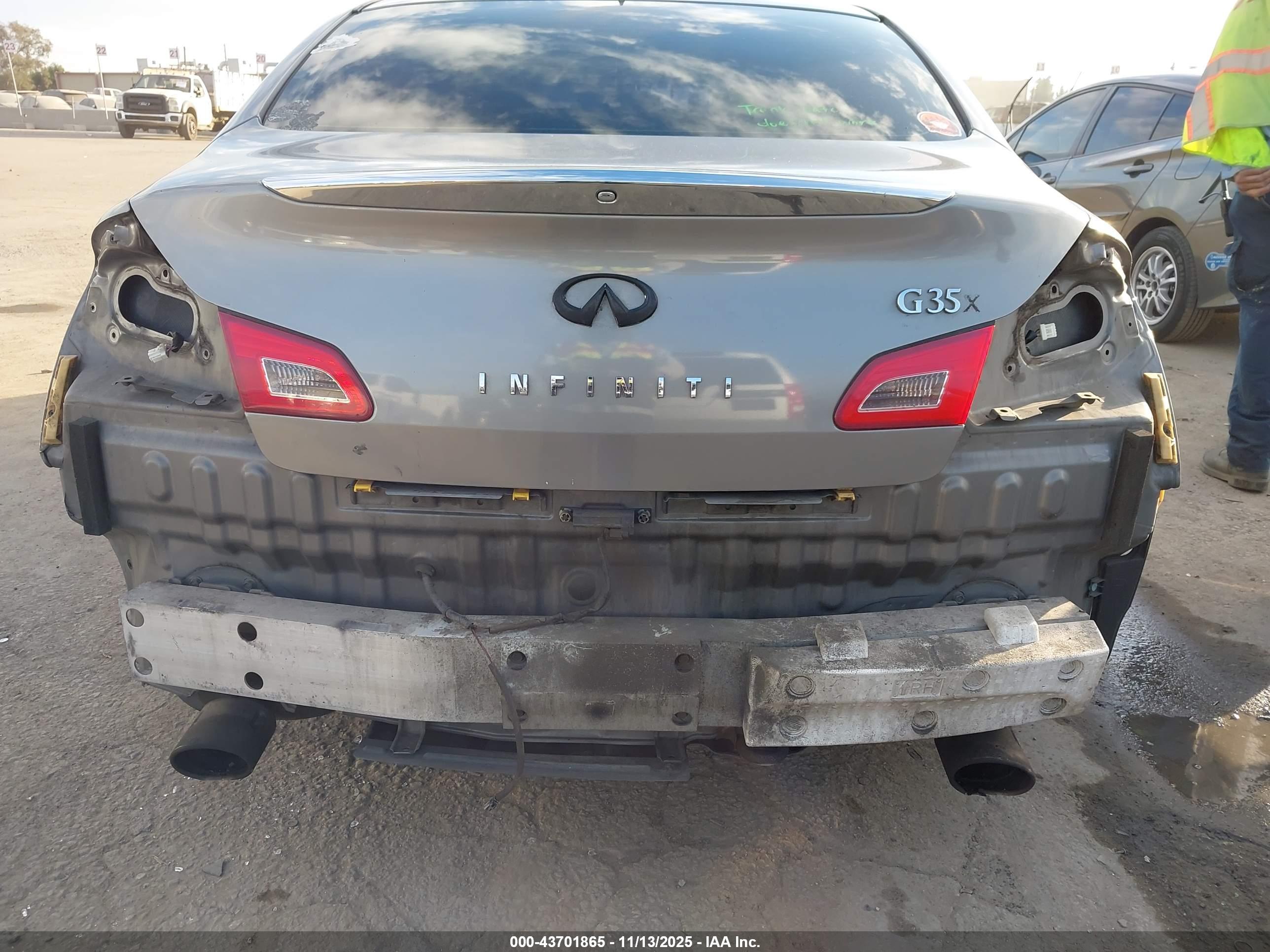 INFINITI G35X image 6