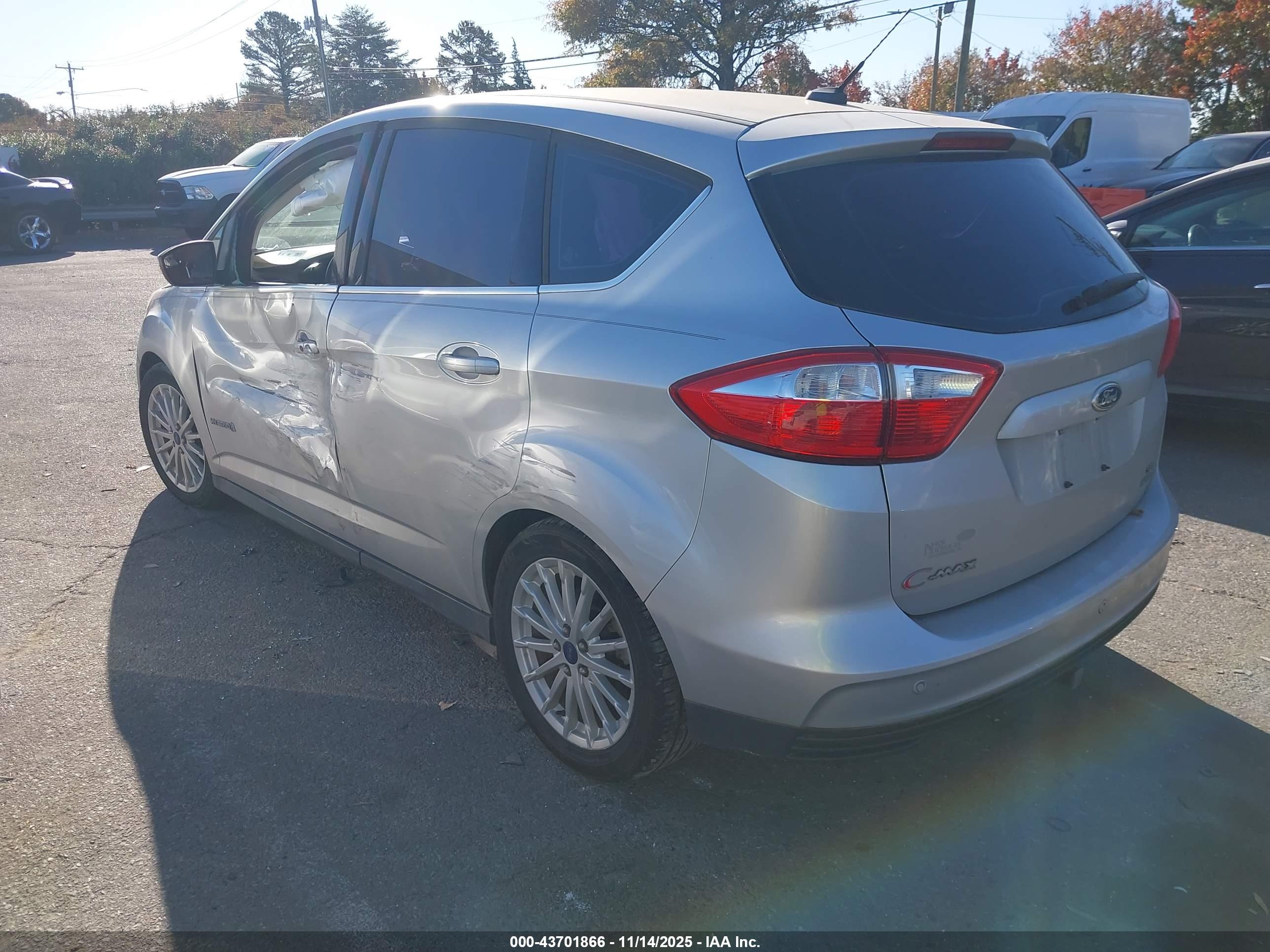 FORD C-MAX image 3