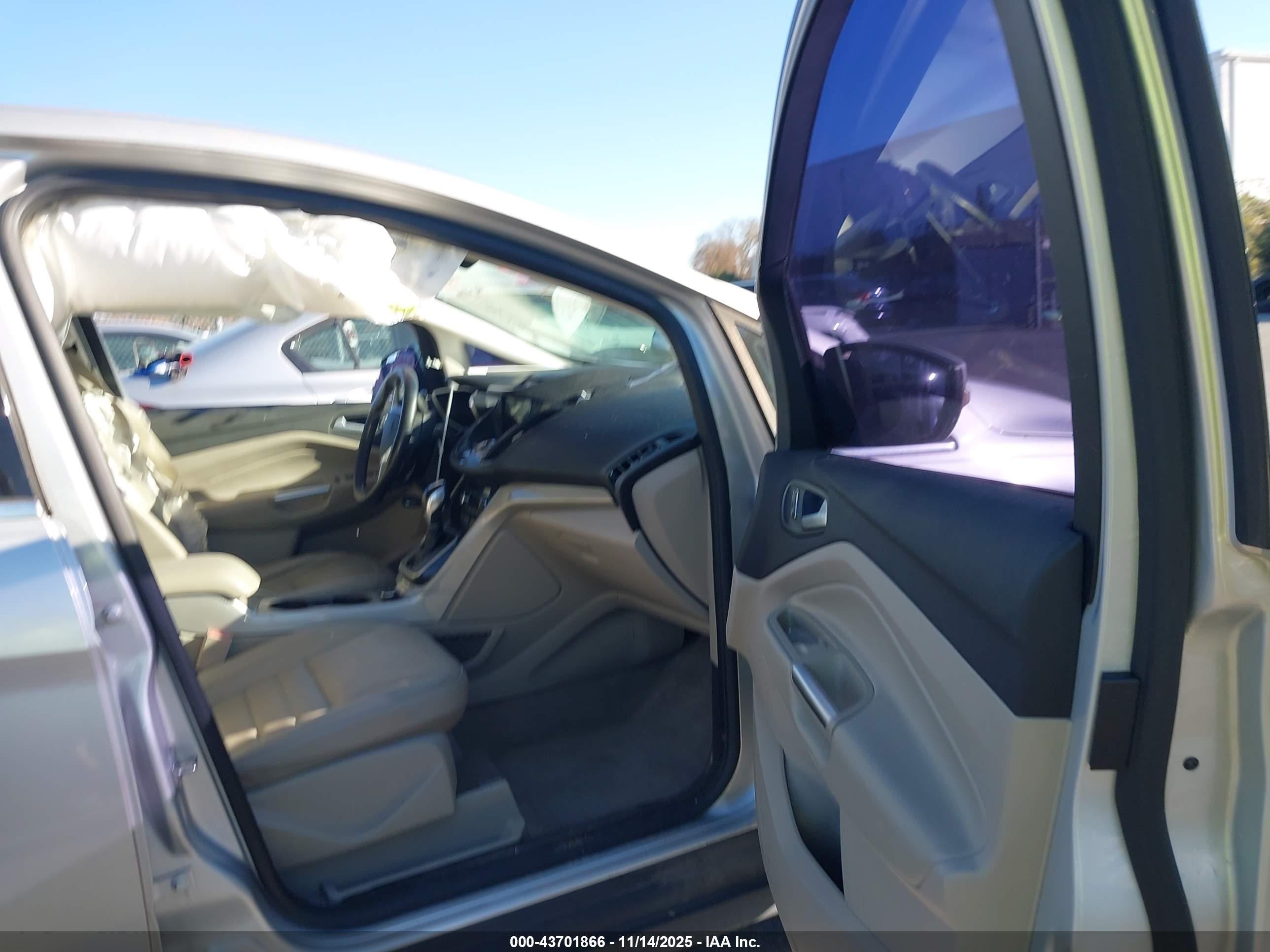 FORD C-MAX image 5