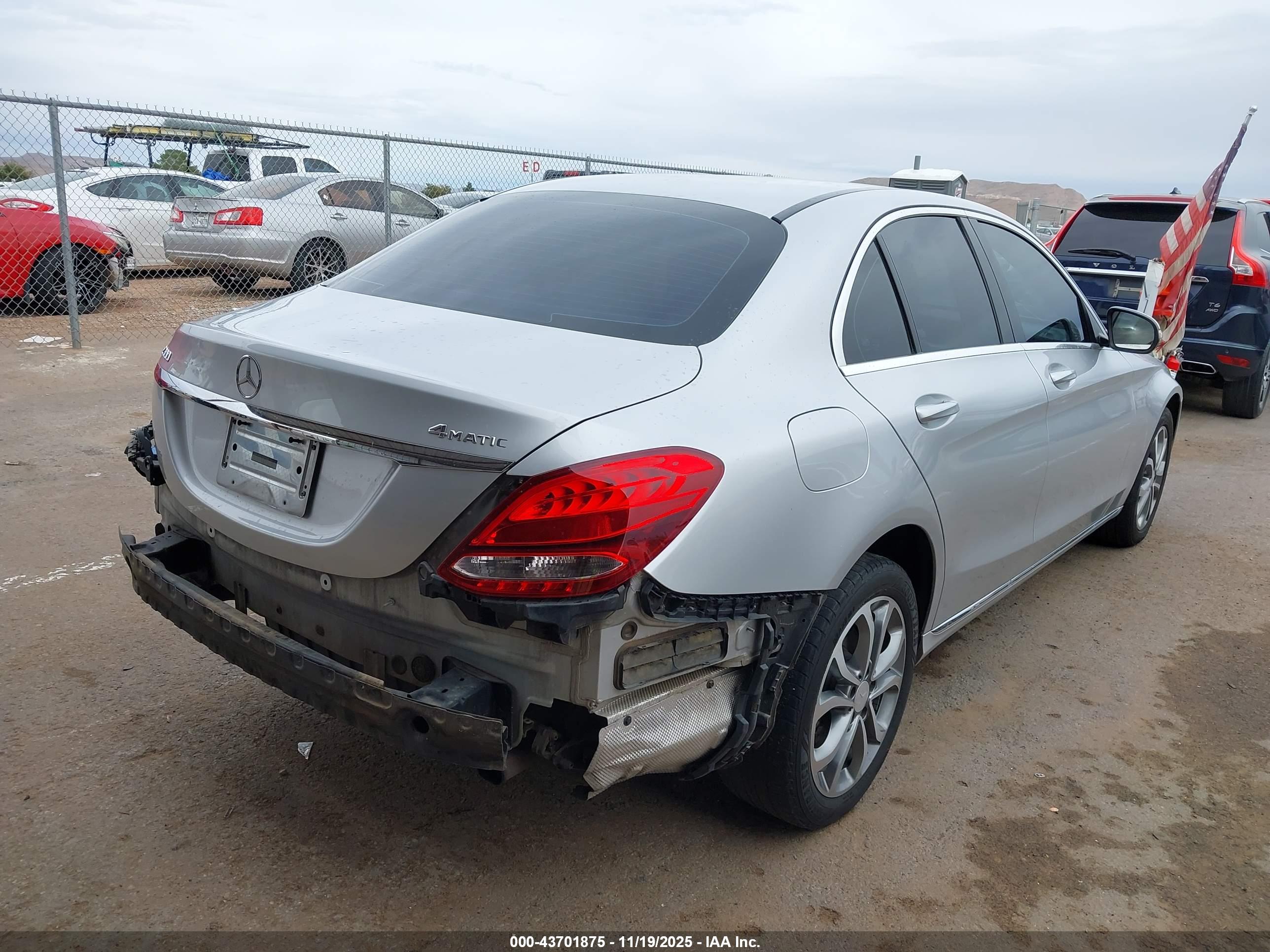 MERCEDES-BENZ C image 4