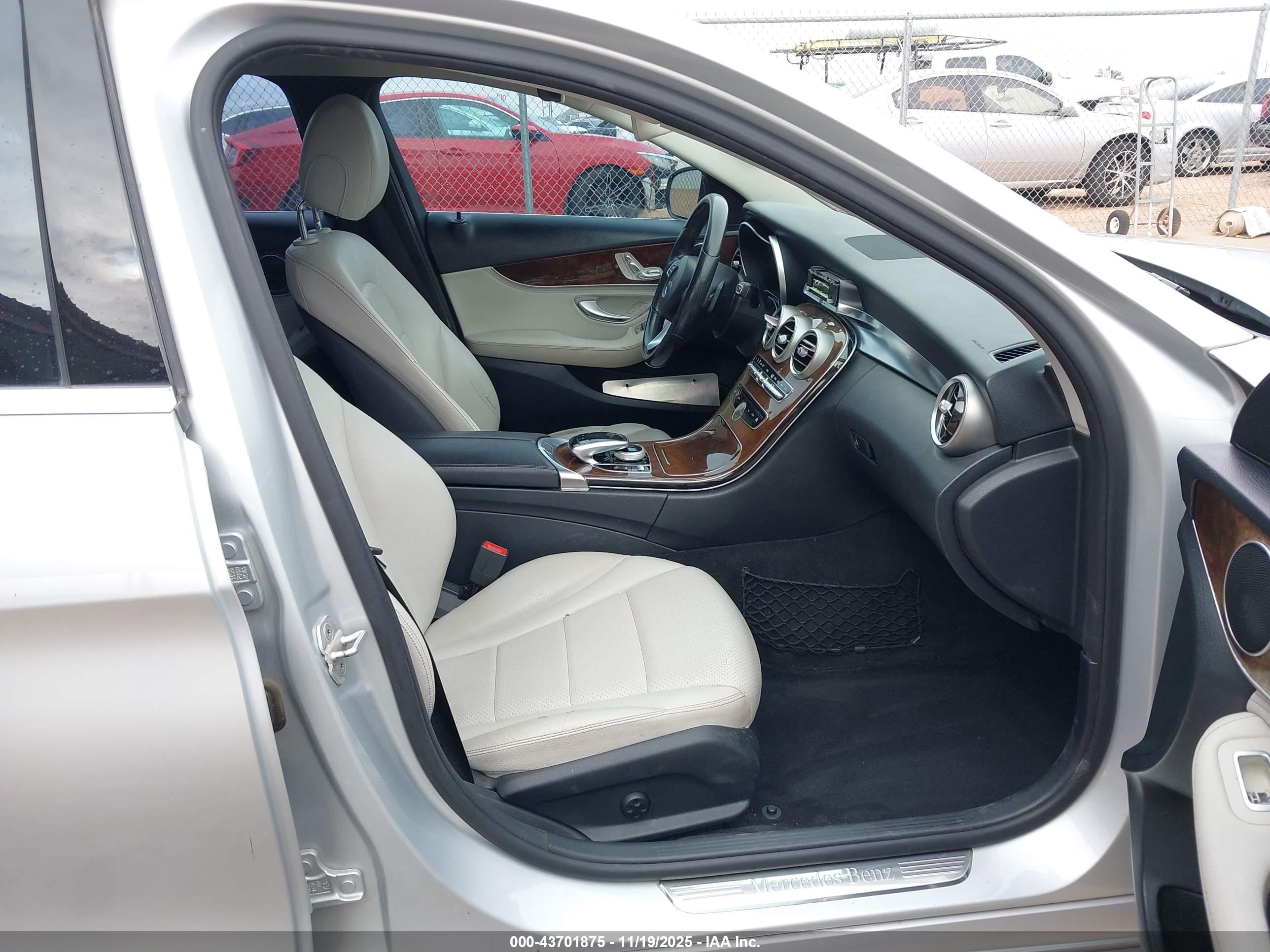 MERCEDES-BENZ C image 5