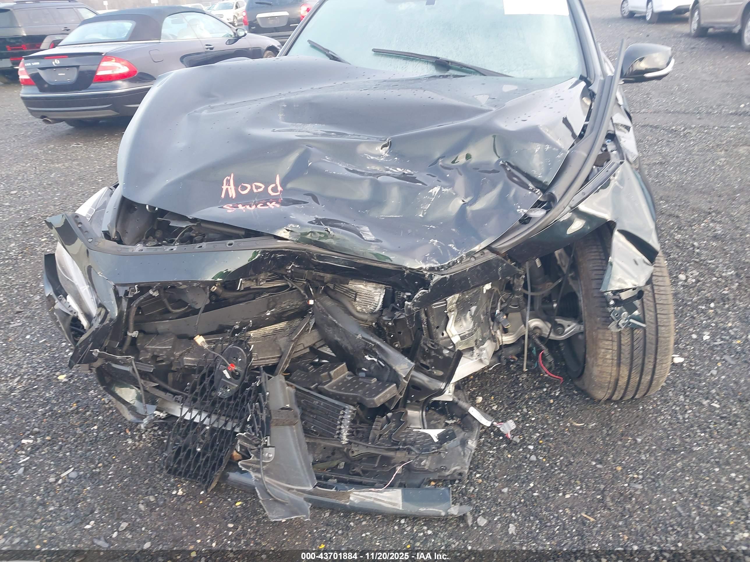 INFINITI Q50 image 6