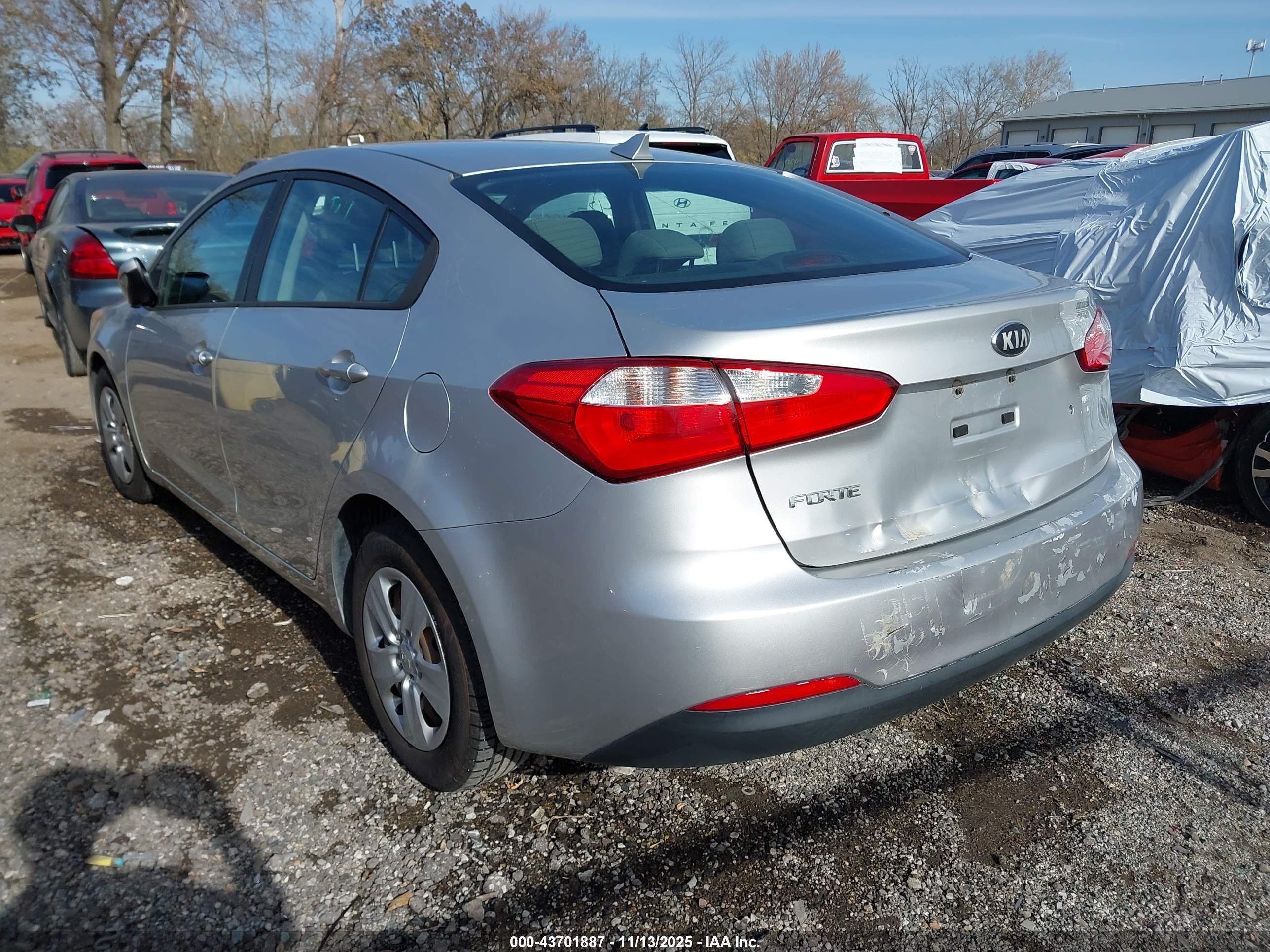 KIA FORTE image 3