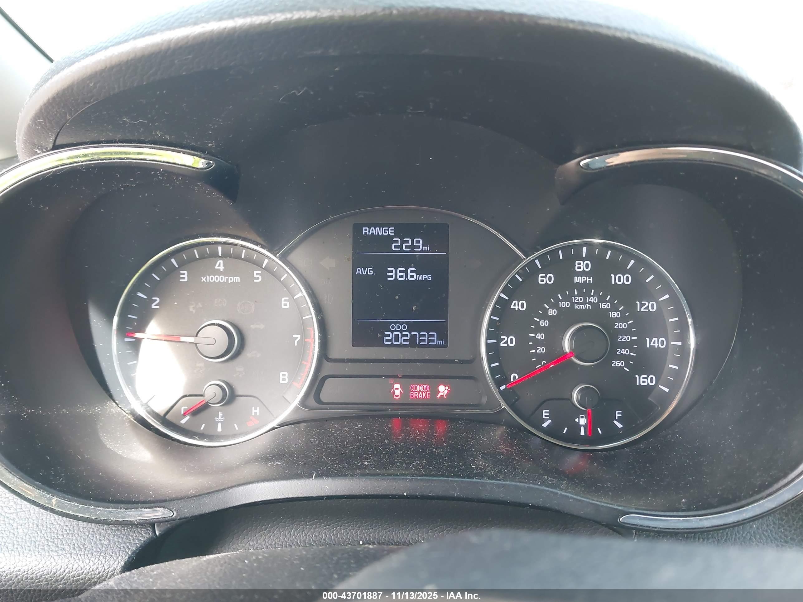 KIA FORTE image 7