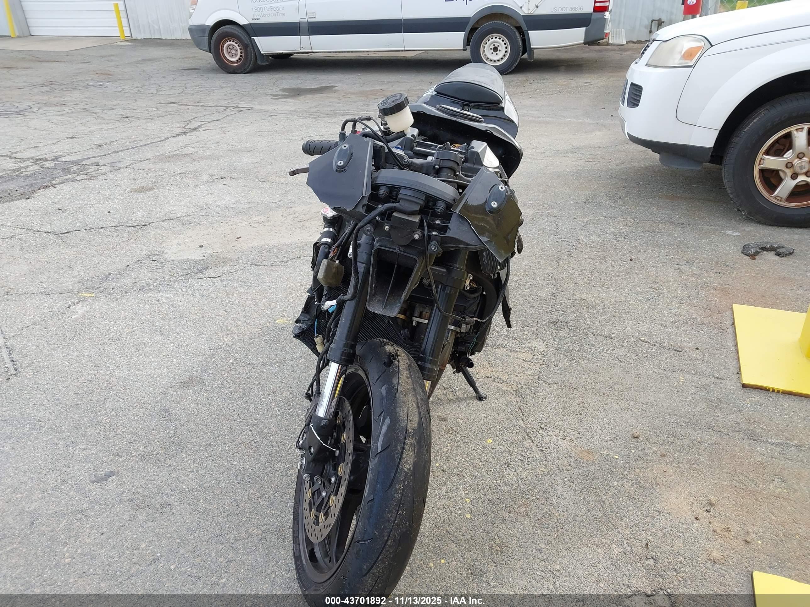 HONDA CBR600 image 5
