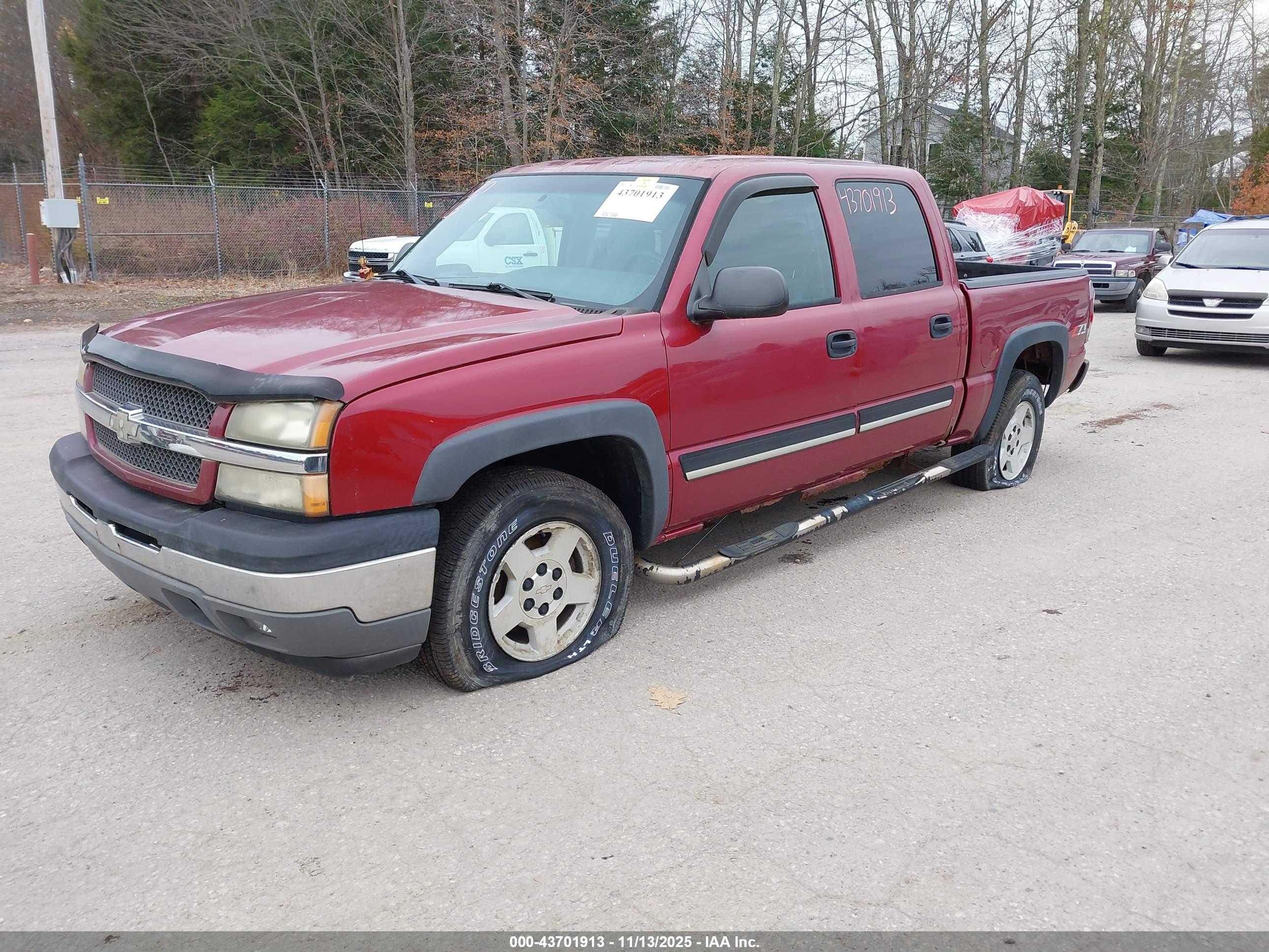 CHEVROLET SILVERADO image 2