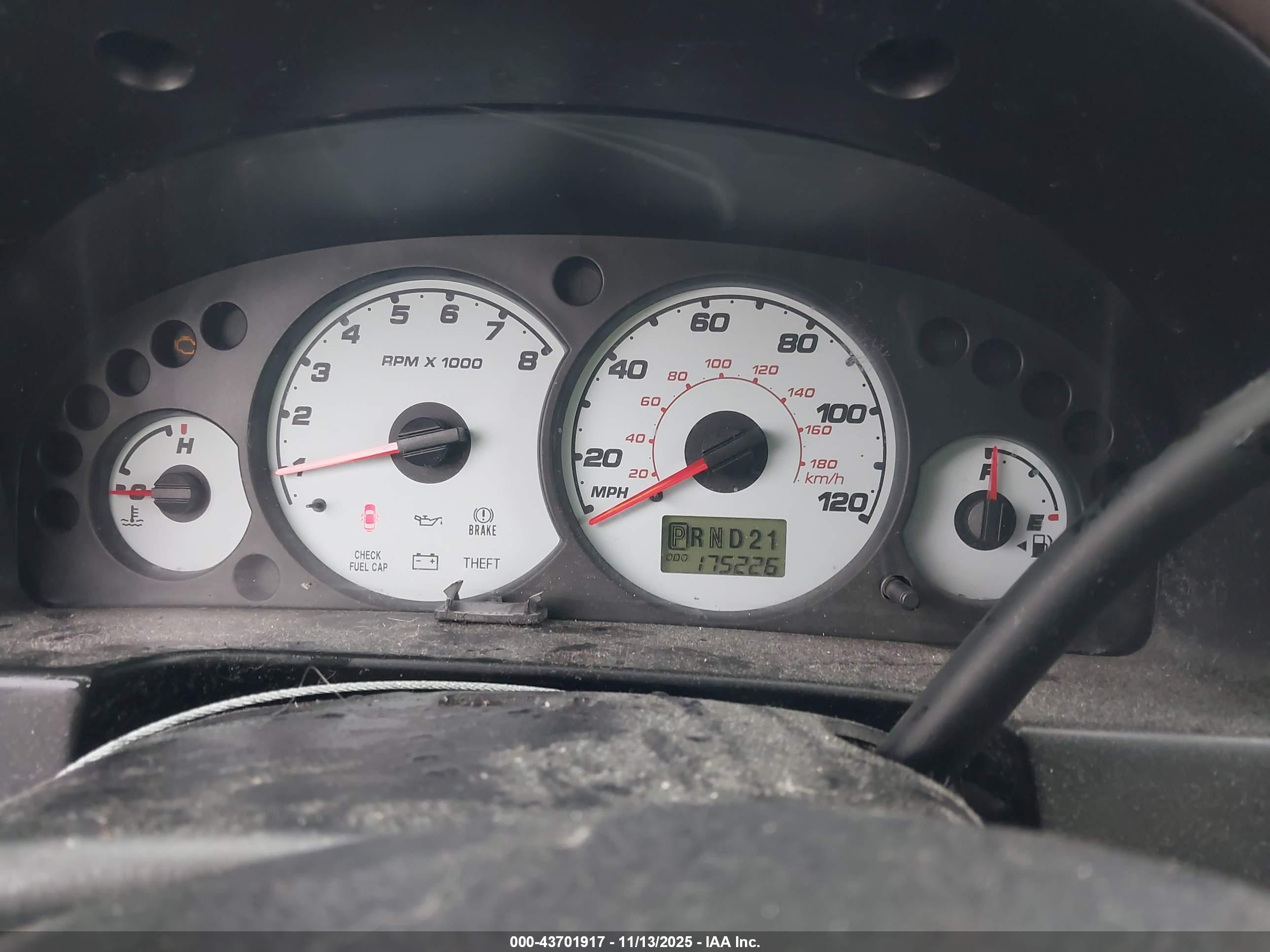 FORD ESCAPE image 7