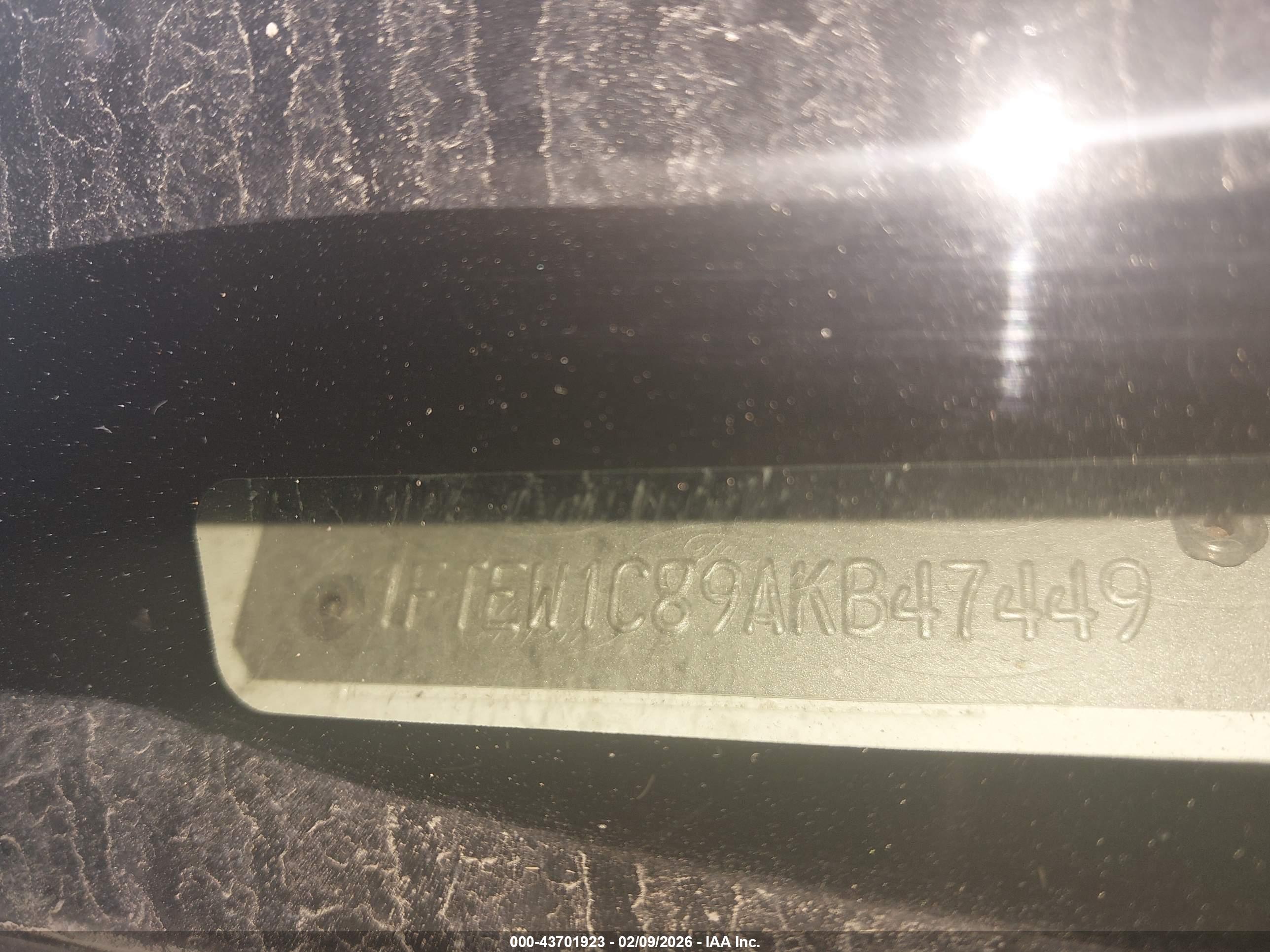 FORD F-150 image 9