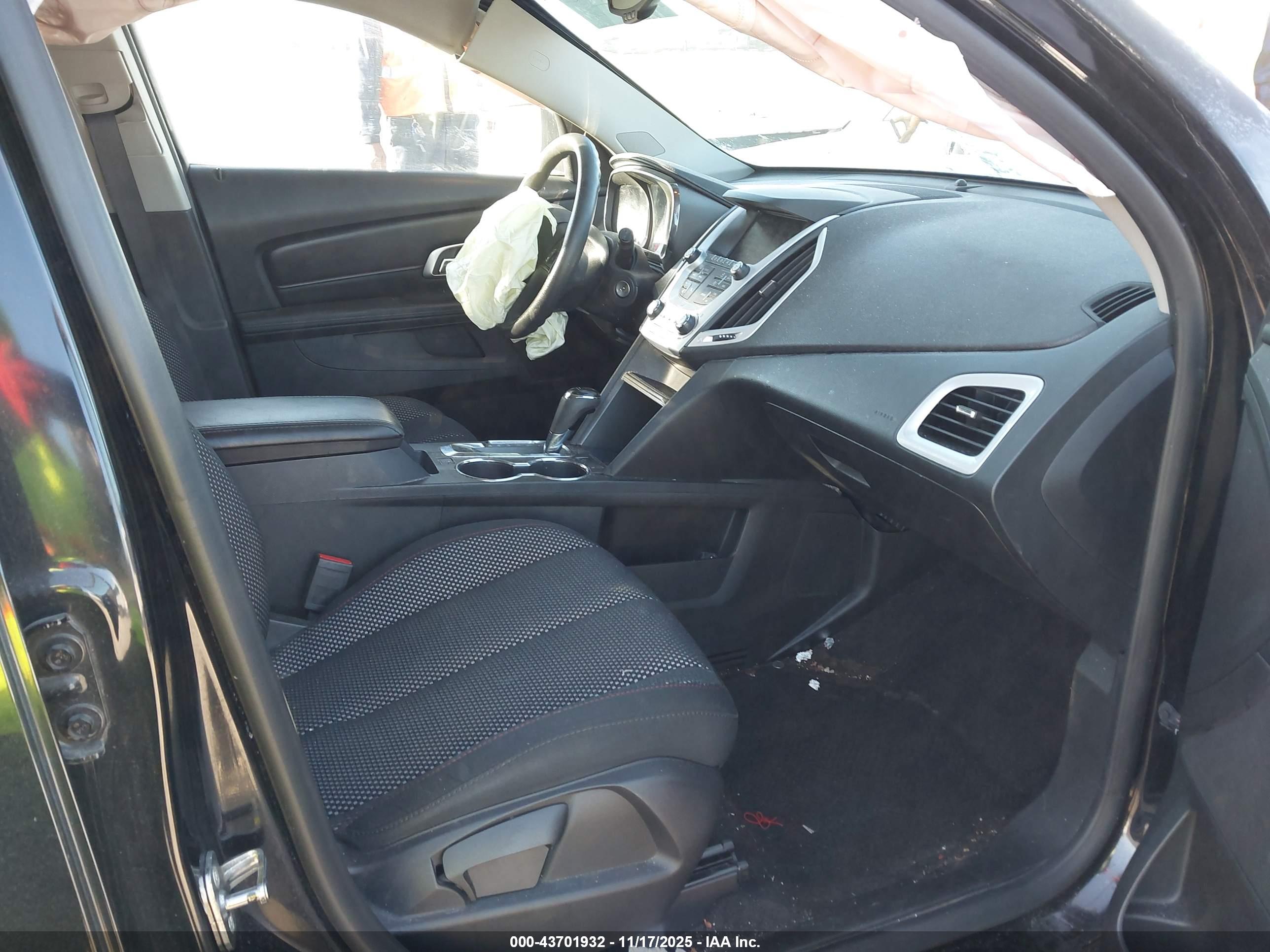 GMC TERRAIN image 5