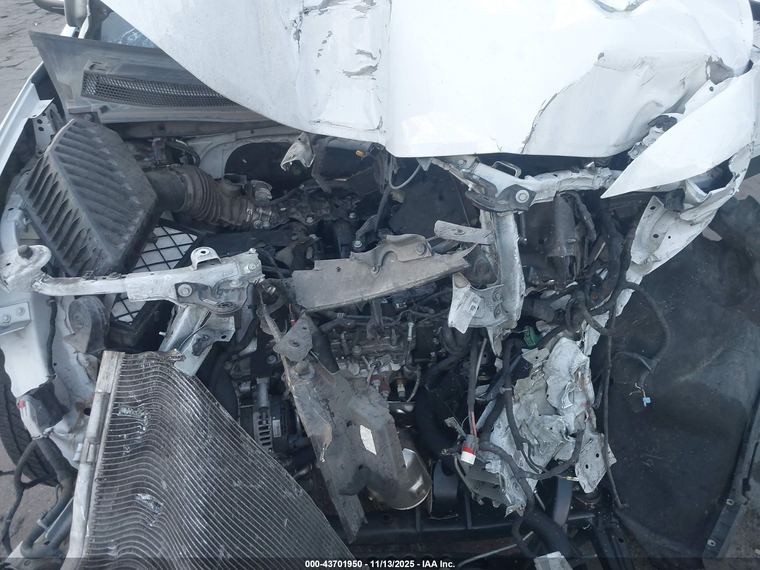 CHEVROLET TRAVERSE image 10